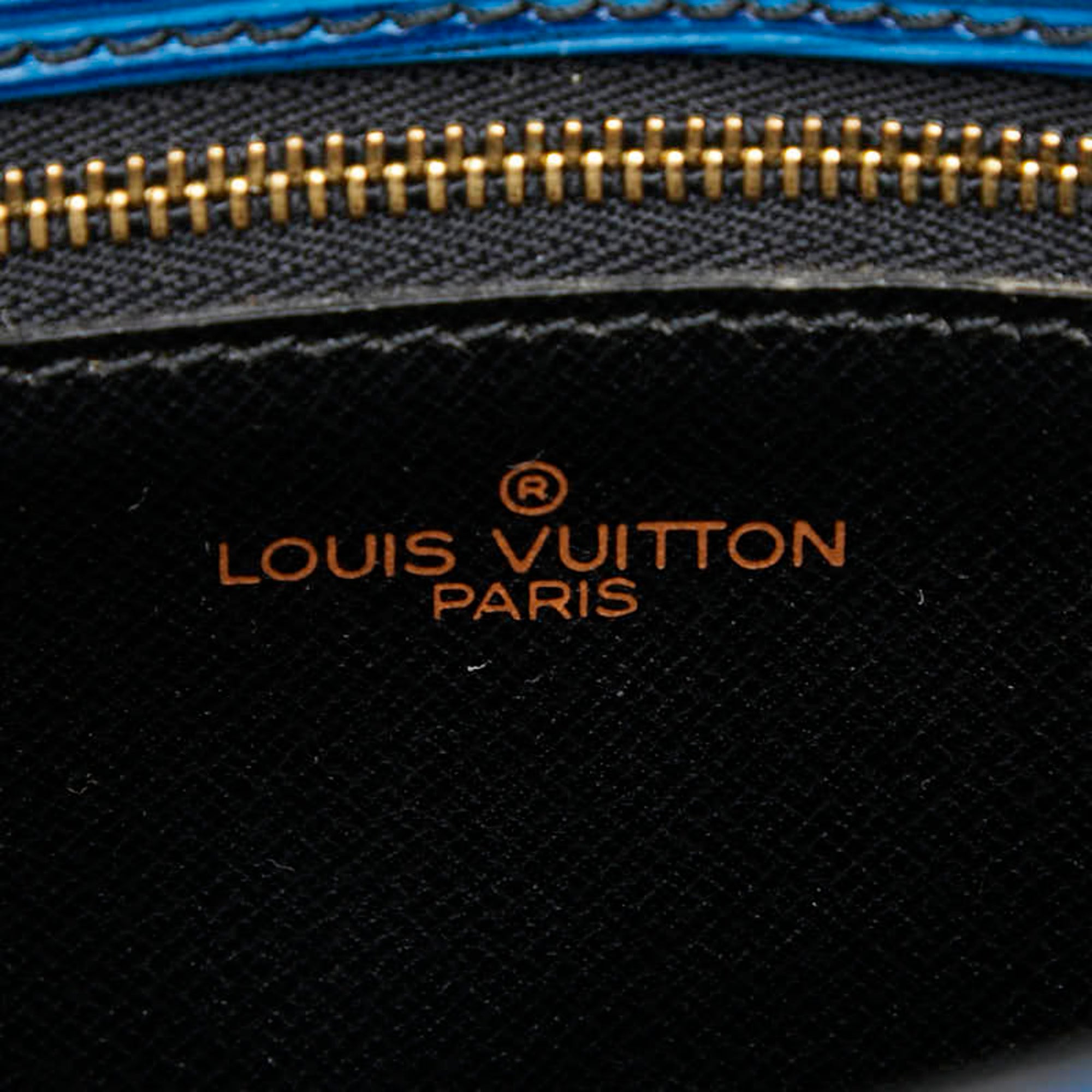 Louis Vuitton Epi Toledo Blue Leather Shoulder Bag (Pre-Owned)