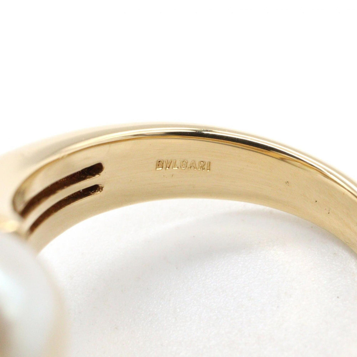 Bvlgari Gold Clear White Yellow Gold (18K) Band Ring (Pre-Owned)