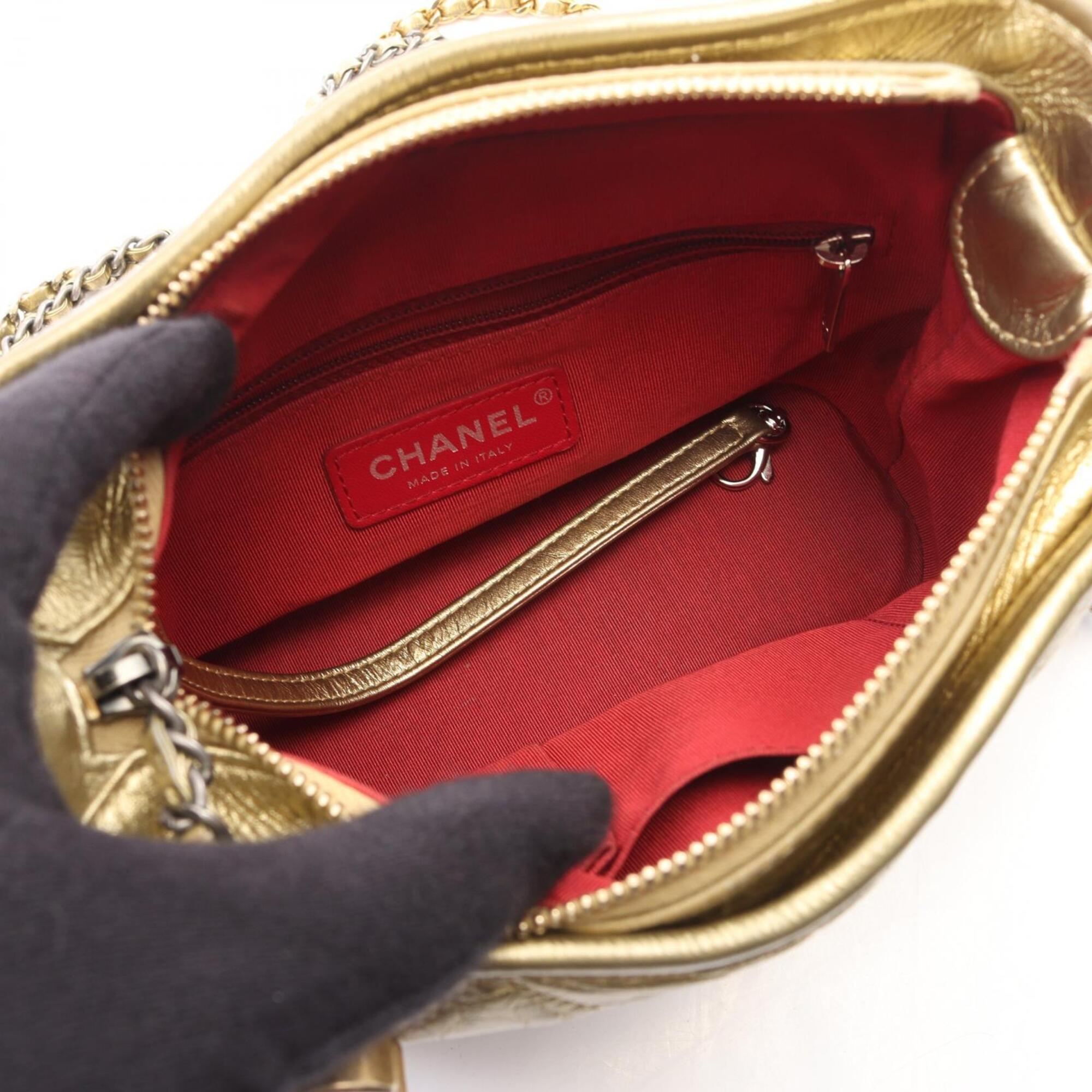 Chanel Gold Leather Handbag Shoulder Bag (Pre-Owned)