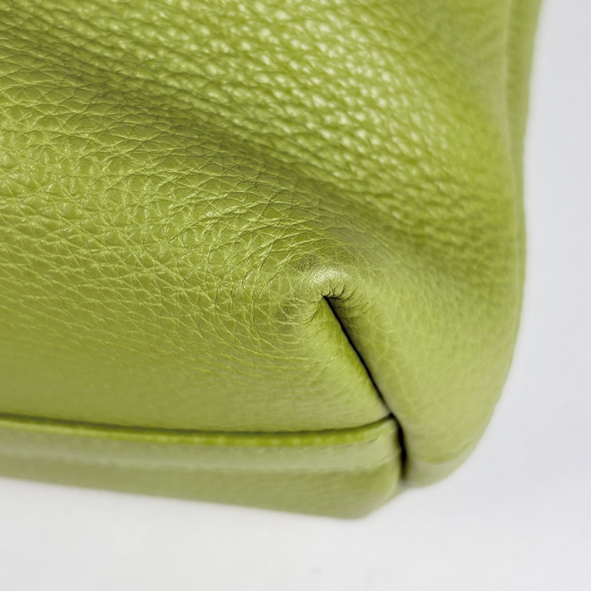 Prada Green Leather Tote Bag (Pre-Owned)