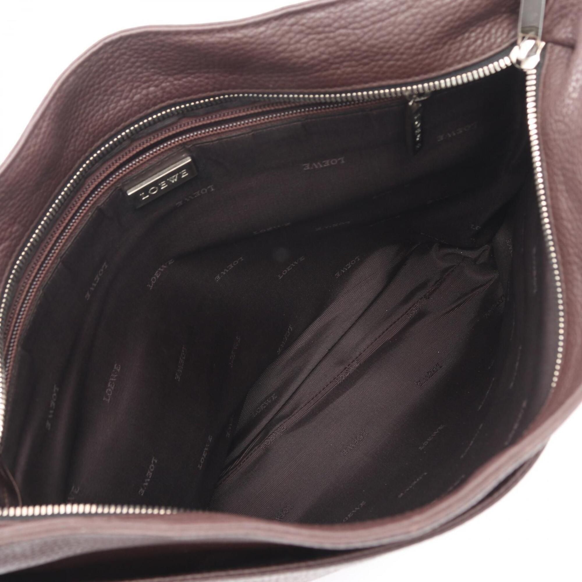 Loewe Brown Leather Shoulder Bag (Pre-Owned)