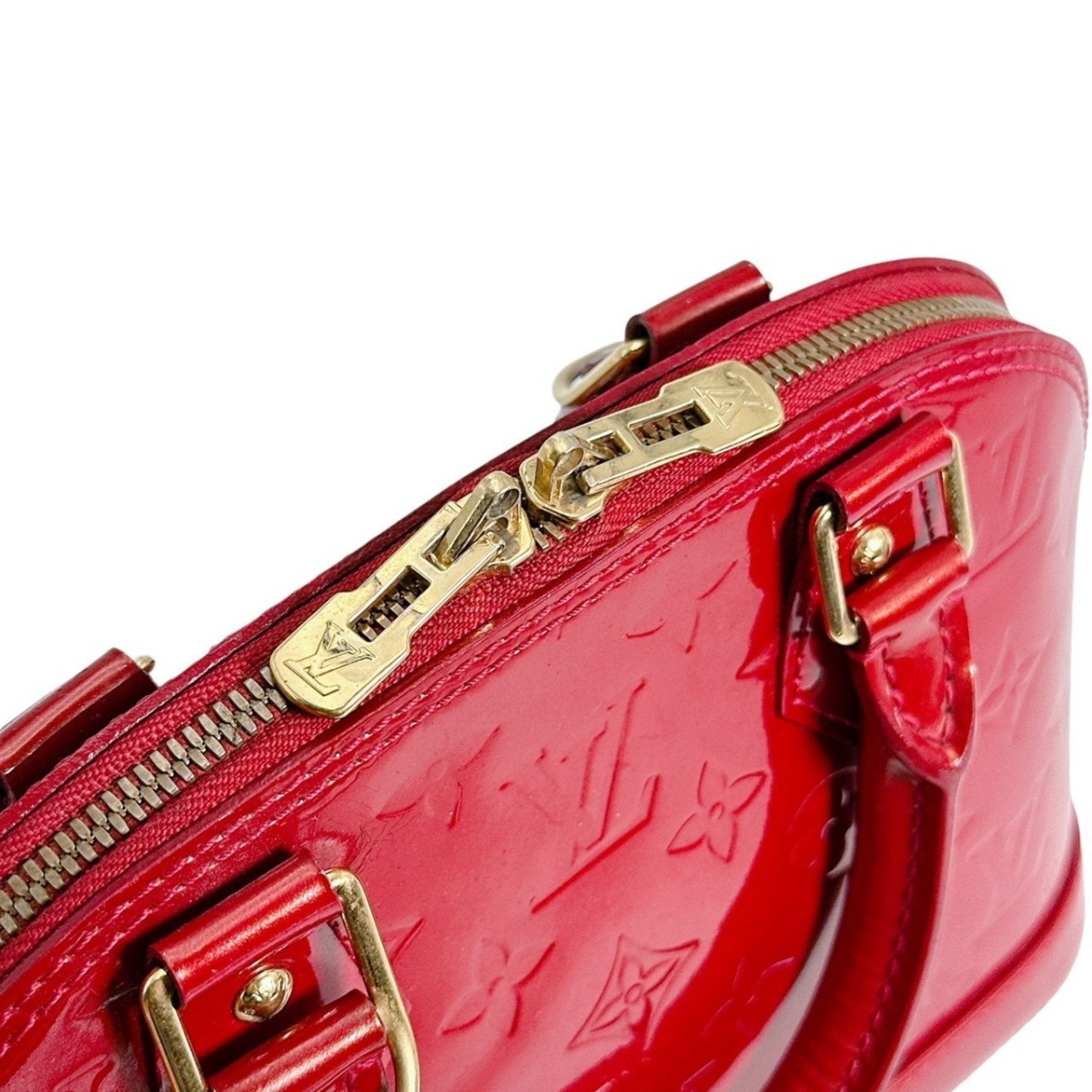 Louis Vuitton Pomme D'amour Red Color Monogram Vernis Handbag (Pre-Owned)