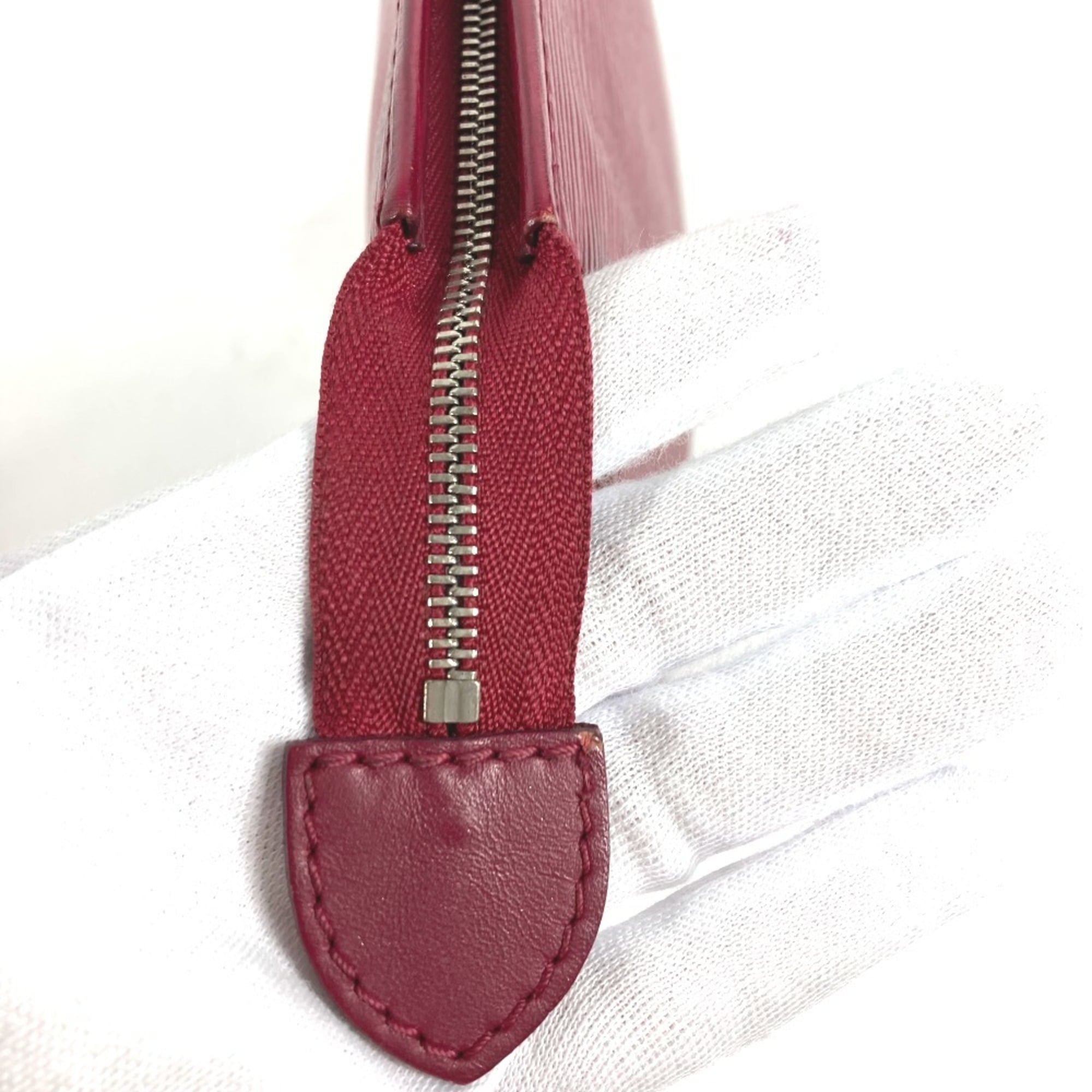 Louis Vuitton Fuchsia Red Color Epi Leather Clutch Bag Pouch (Pre-Owned)