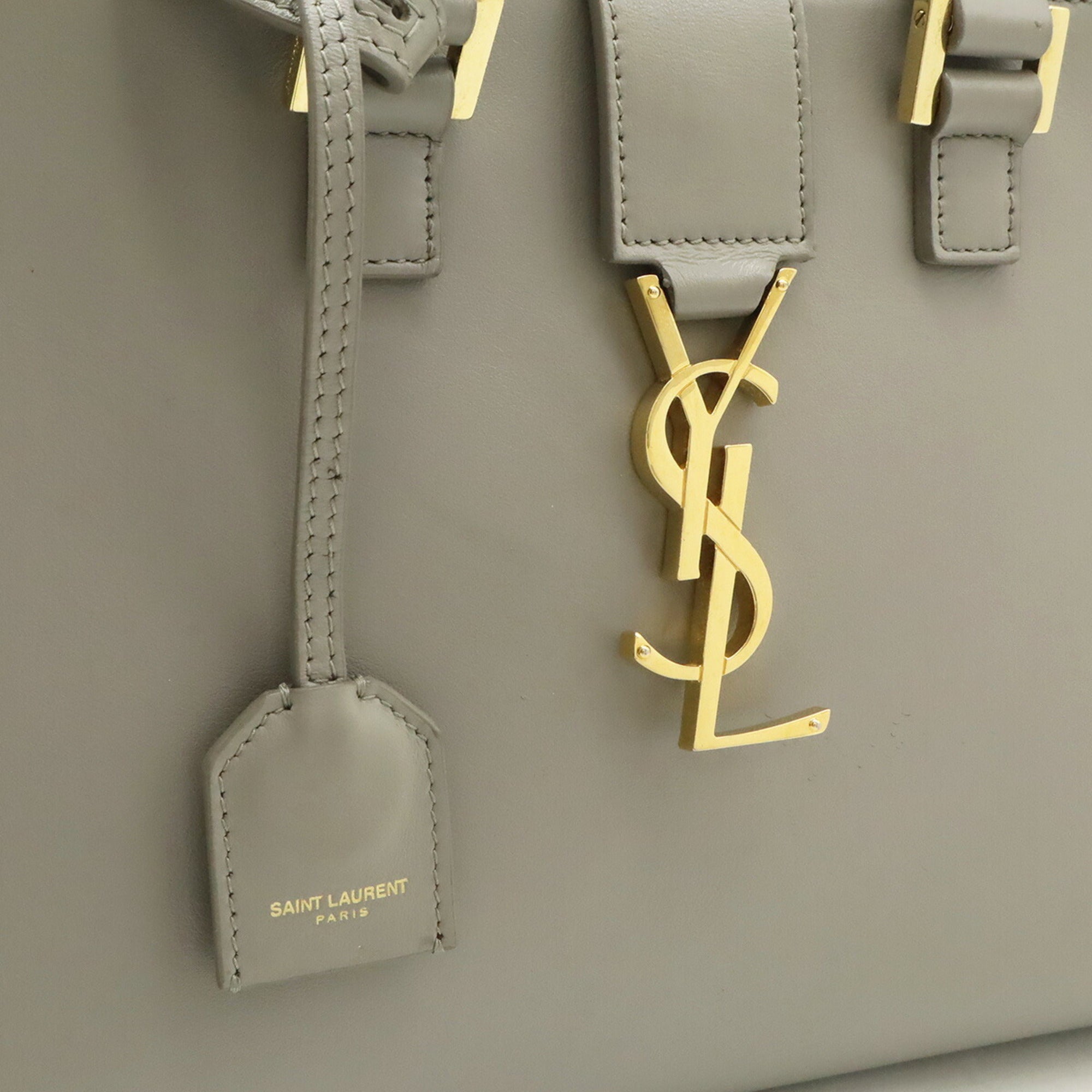 Yves Saint Laurent Gray Leather Handbag (Pre-Owned)