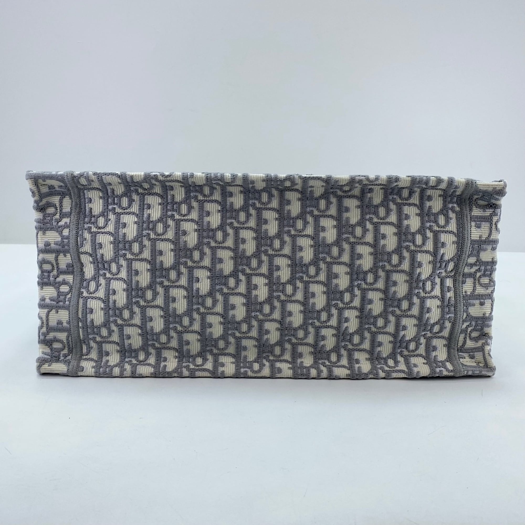 Christian Dior White Tote Bag (Pre-Owned)