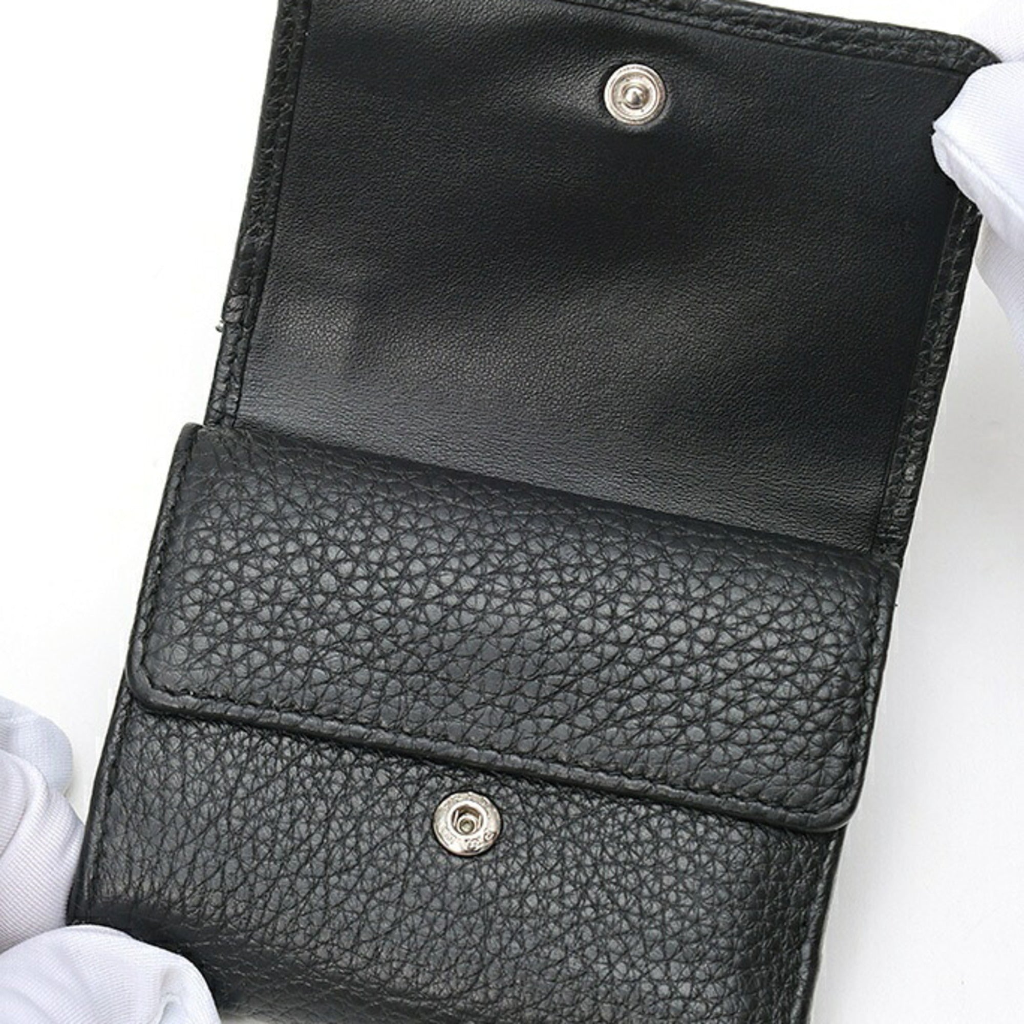Prada Black Leather Wallet (Tri-Fold) (Pre-Owned)