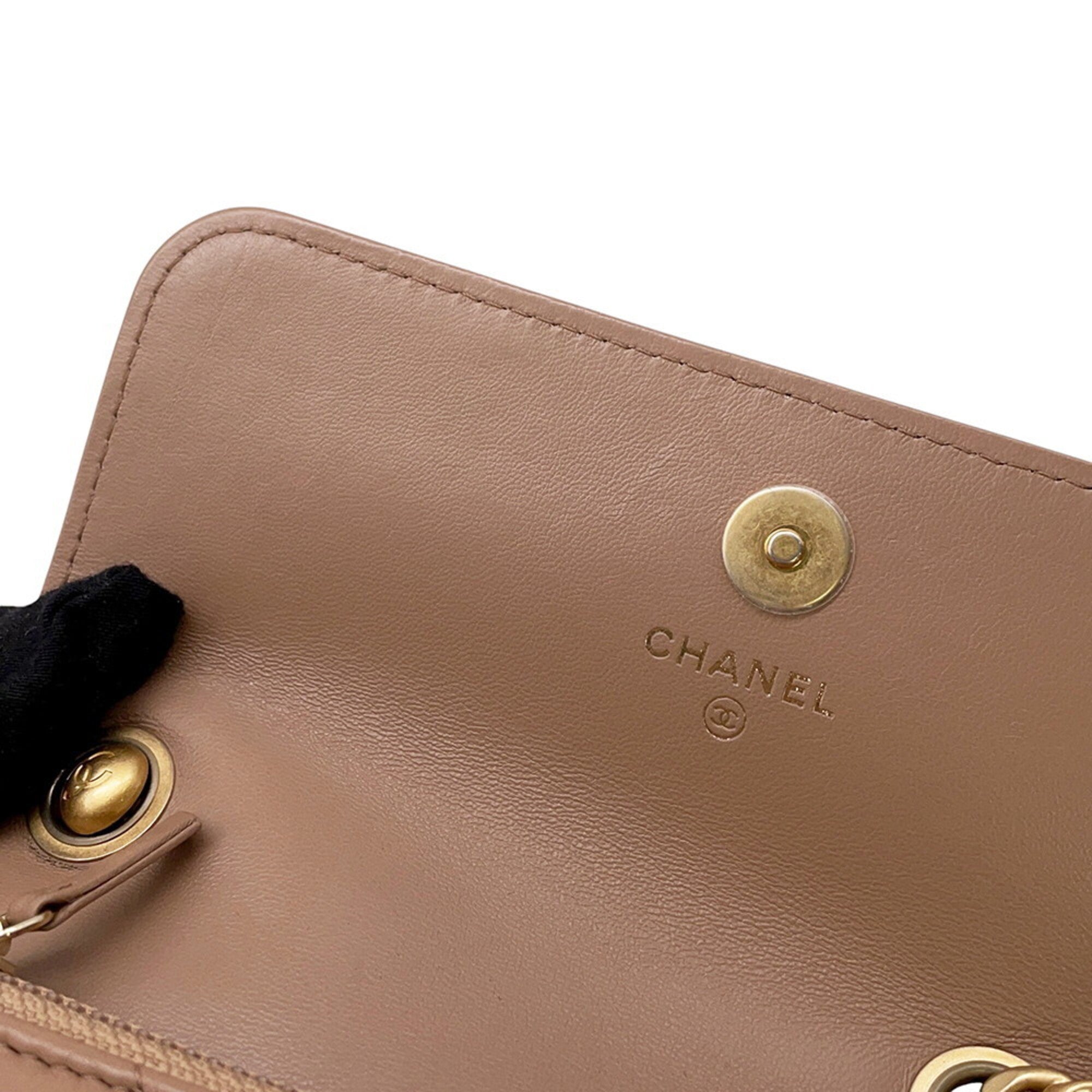 Chanel Beige Leather Pouch Shoulder Bag (Pre-Owned)