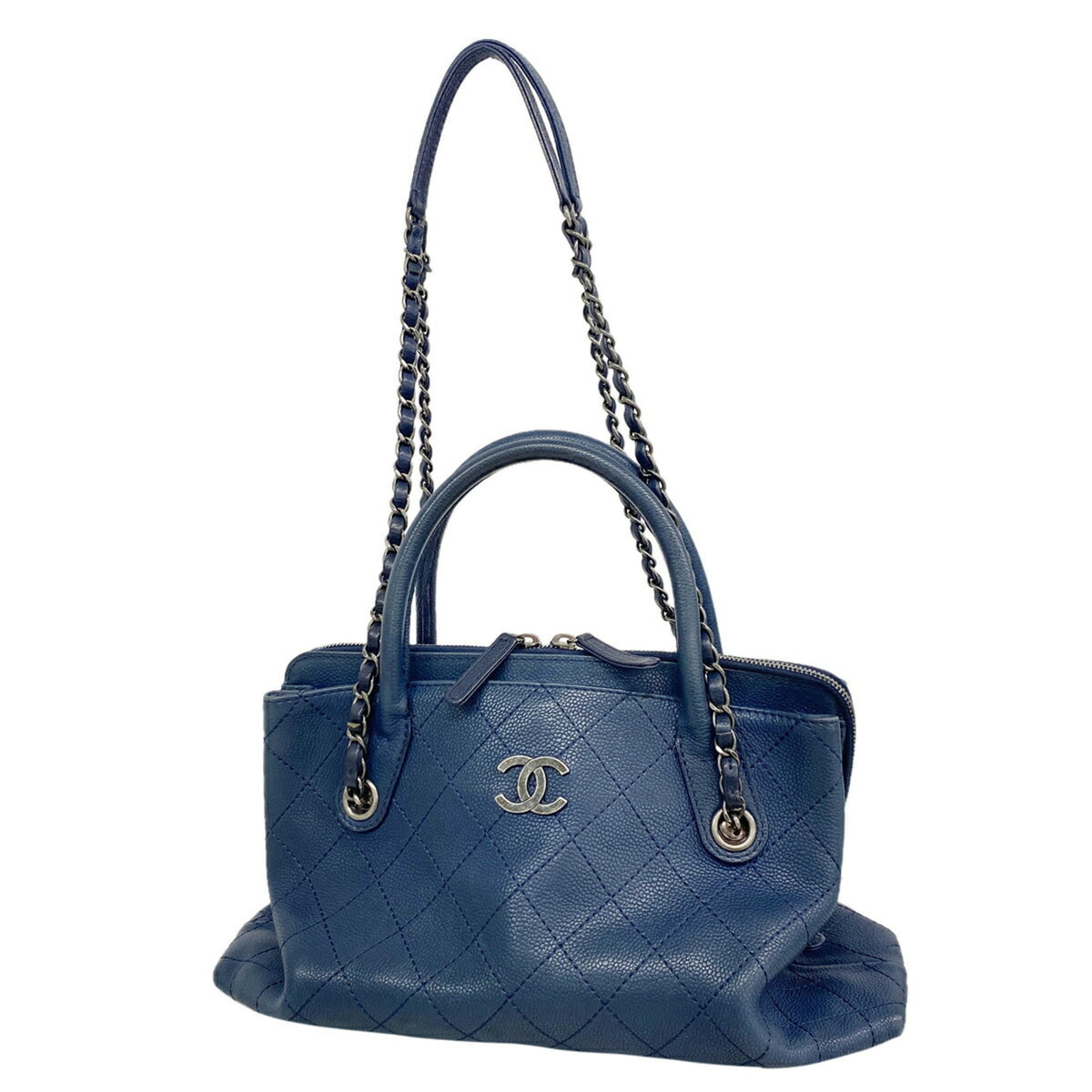 Chanel Blue Grained Calfskin Handbag (Pre-Owned)