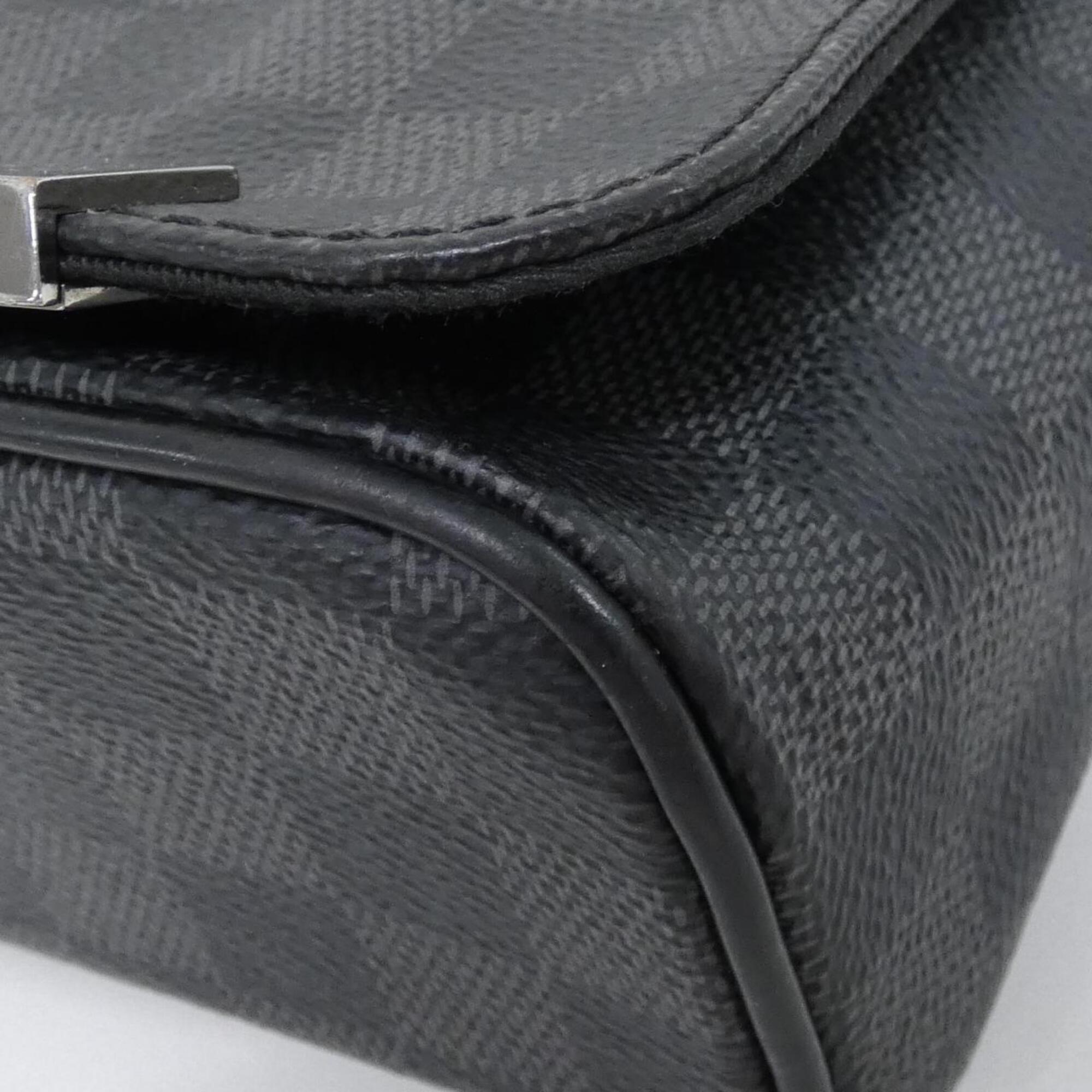 Louis Vuitton Damier Graphite Graphite Damier Graphite Shoulder Bag (Pre-Owned)