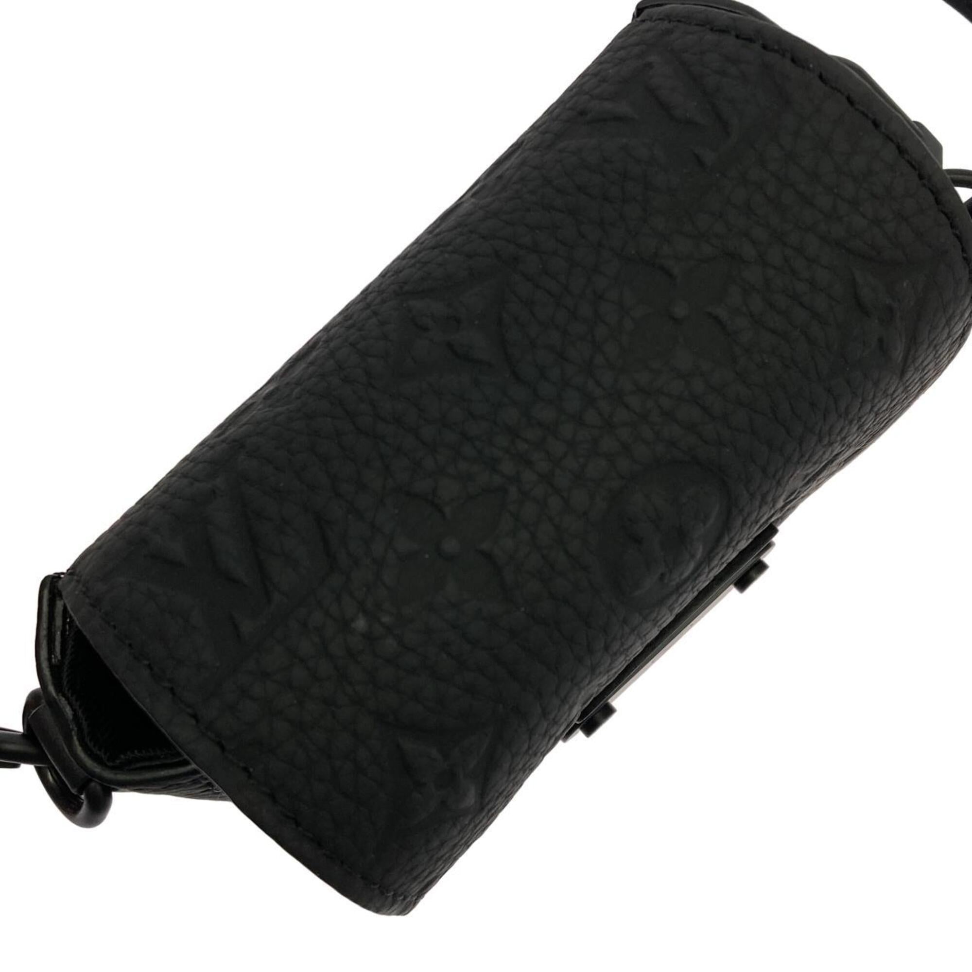 Louis Vuitton Black Leather Shoulder Bag (Pre-Owned)