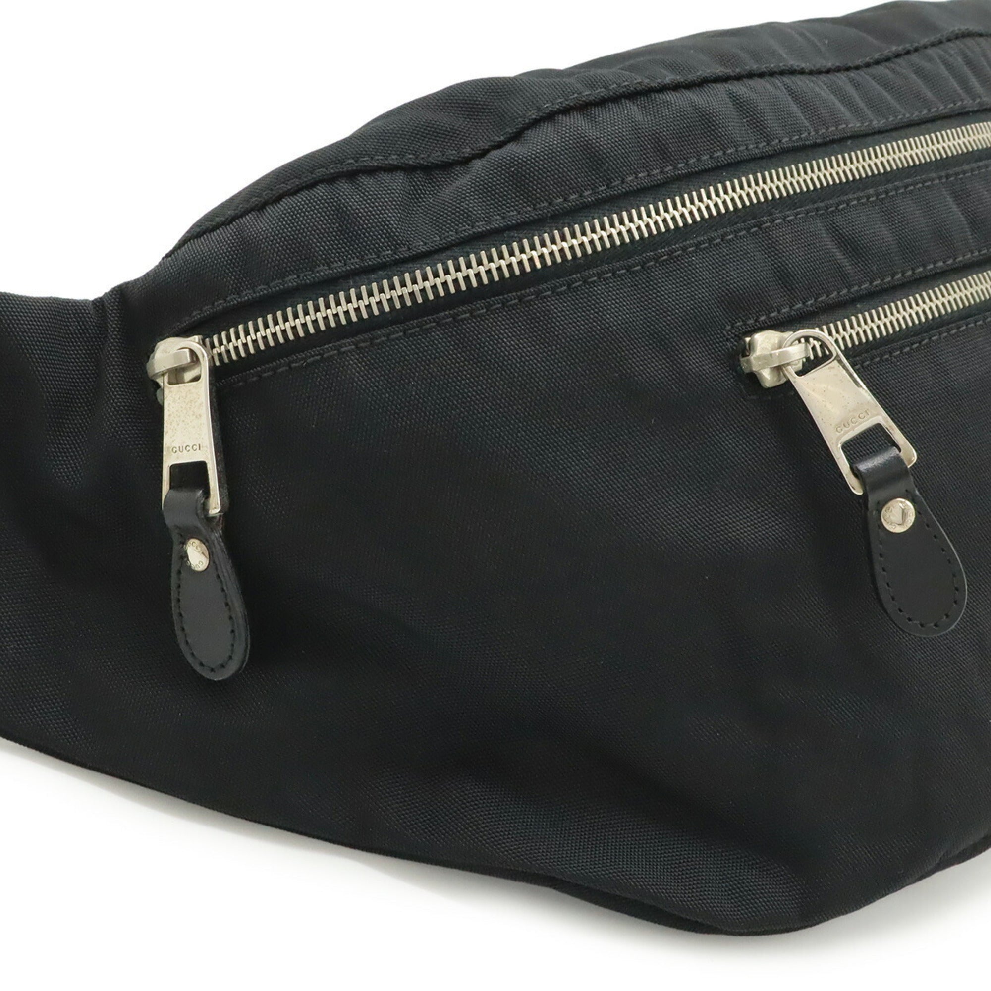 Gucci Black Nylon Canvas Sling Bag (Pre-Owned)