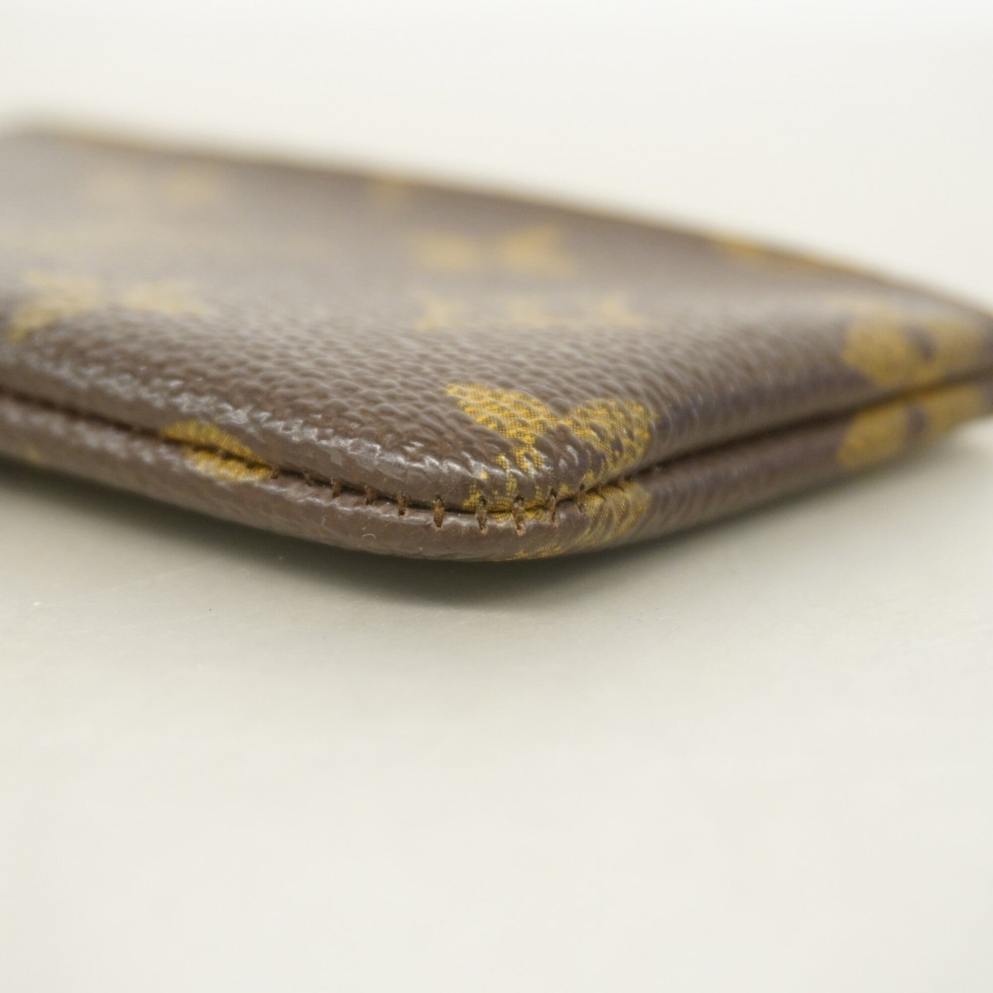 Louis Vuitton Brown Coin Purse/Coin Case (Pre-Owned)