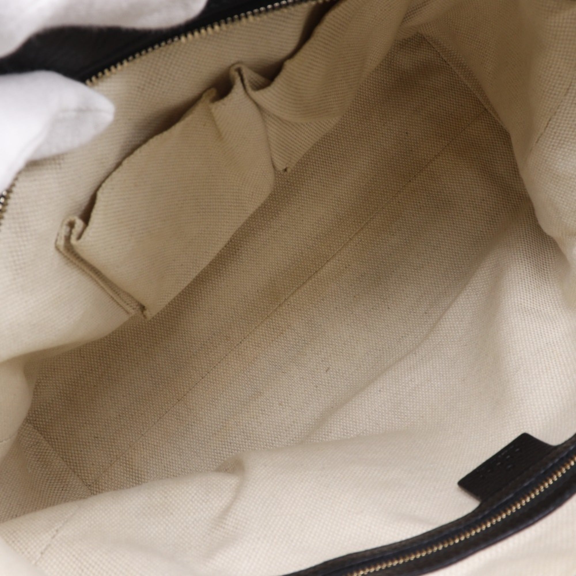Gucci Soho Leather Handbag (Pre-Owned)