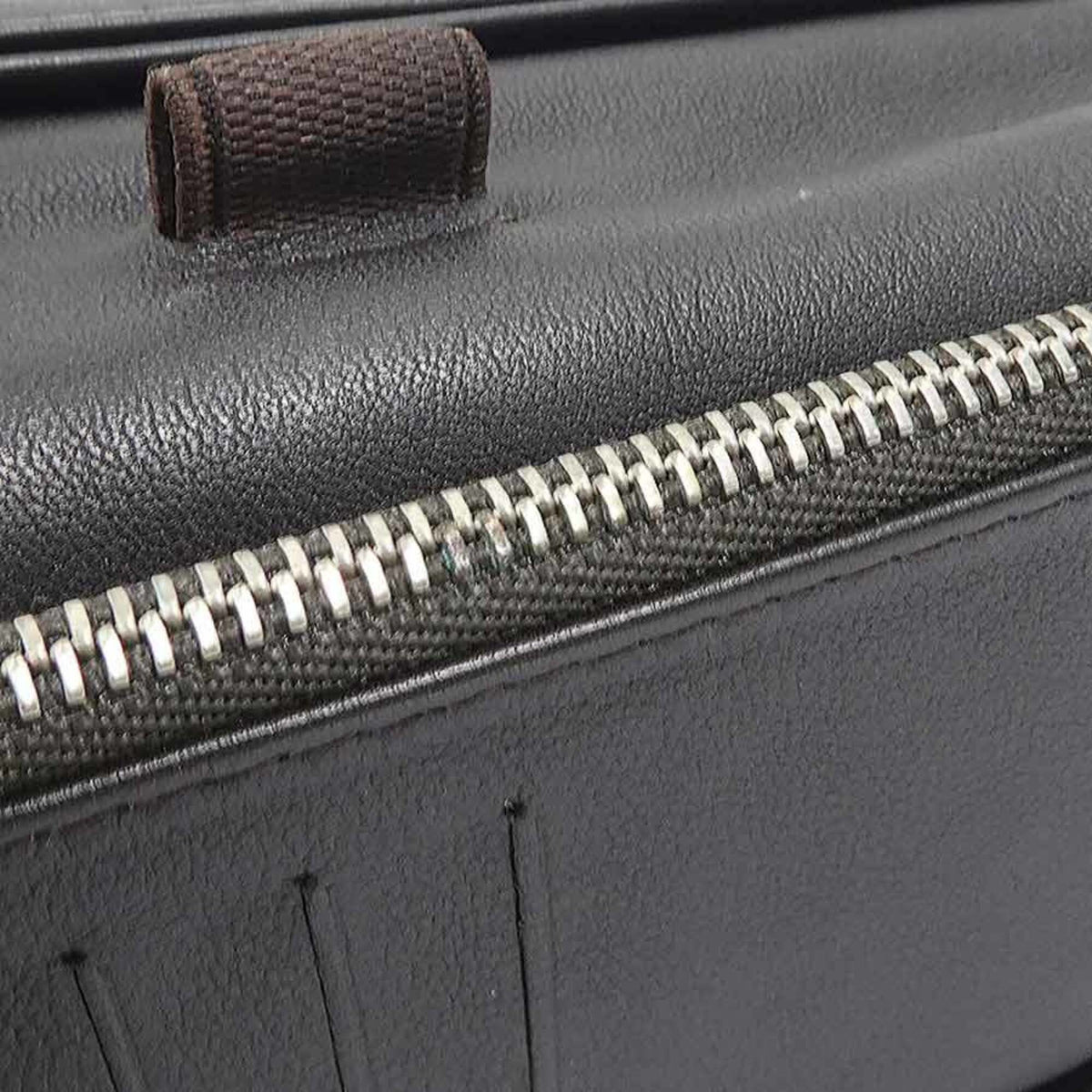 Louis Vuitton Noir Canvas Long Wallet (Bi-Fold) (Pre-Owned)