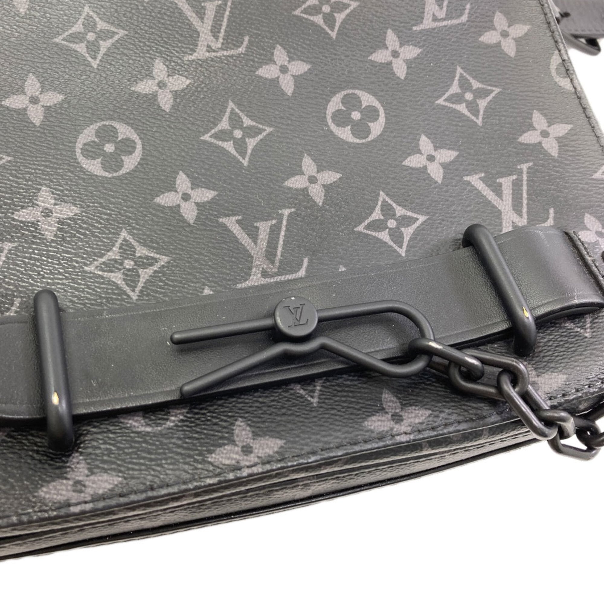 Louis Vuitton Black Monogram Eclipse Shoulder Bag (Pre-Owned)
