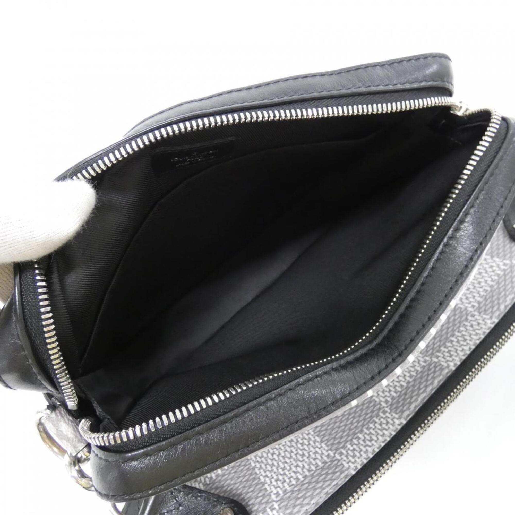 Louis Vuitton Gray Coated Canvas Shoulder Bag (Pre-Owned)