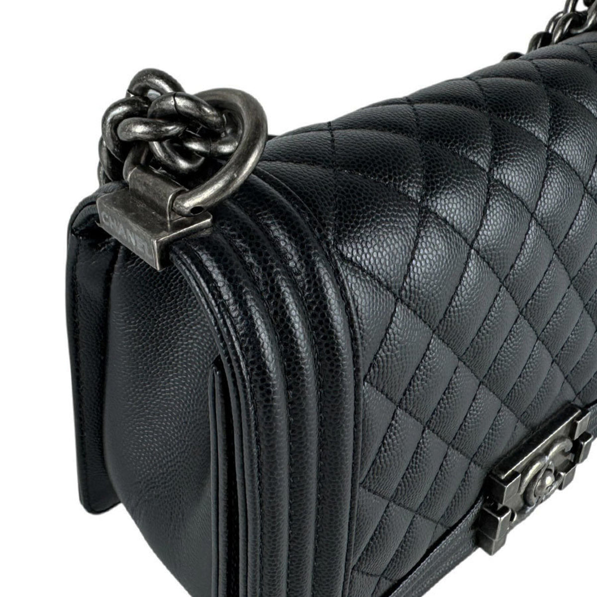 Chanel Black Grained Calfskin Shoulder Bag (Pre-Owned)