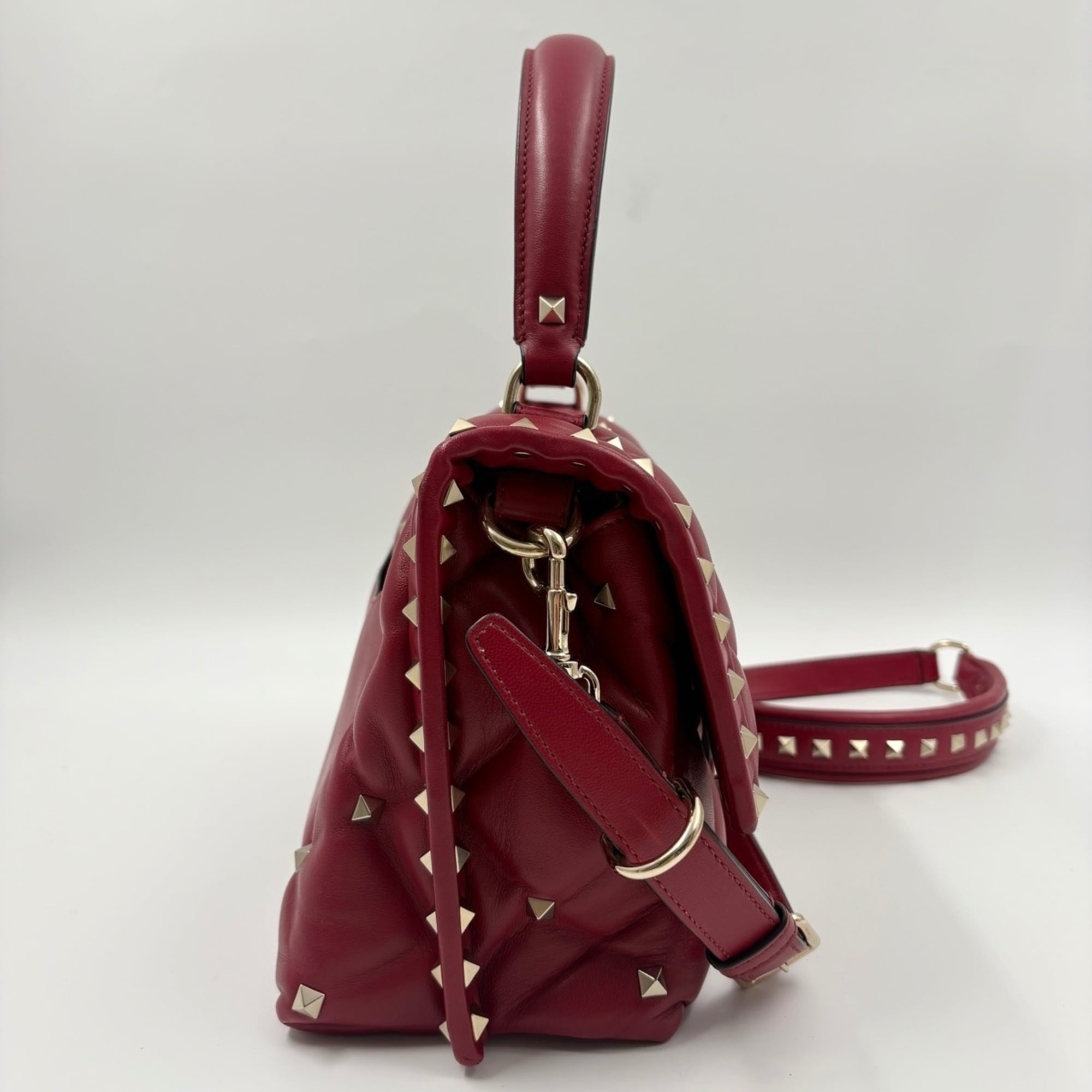 Valentino Red Color Handbag Shoulder Bag (Pre-Owned)