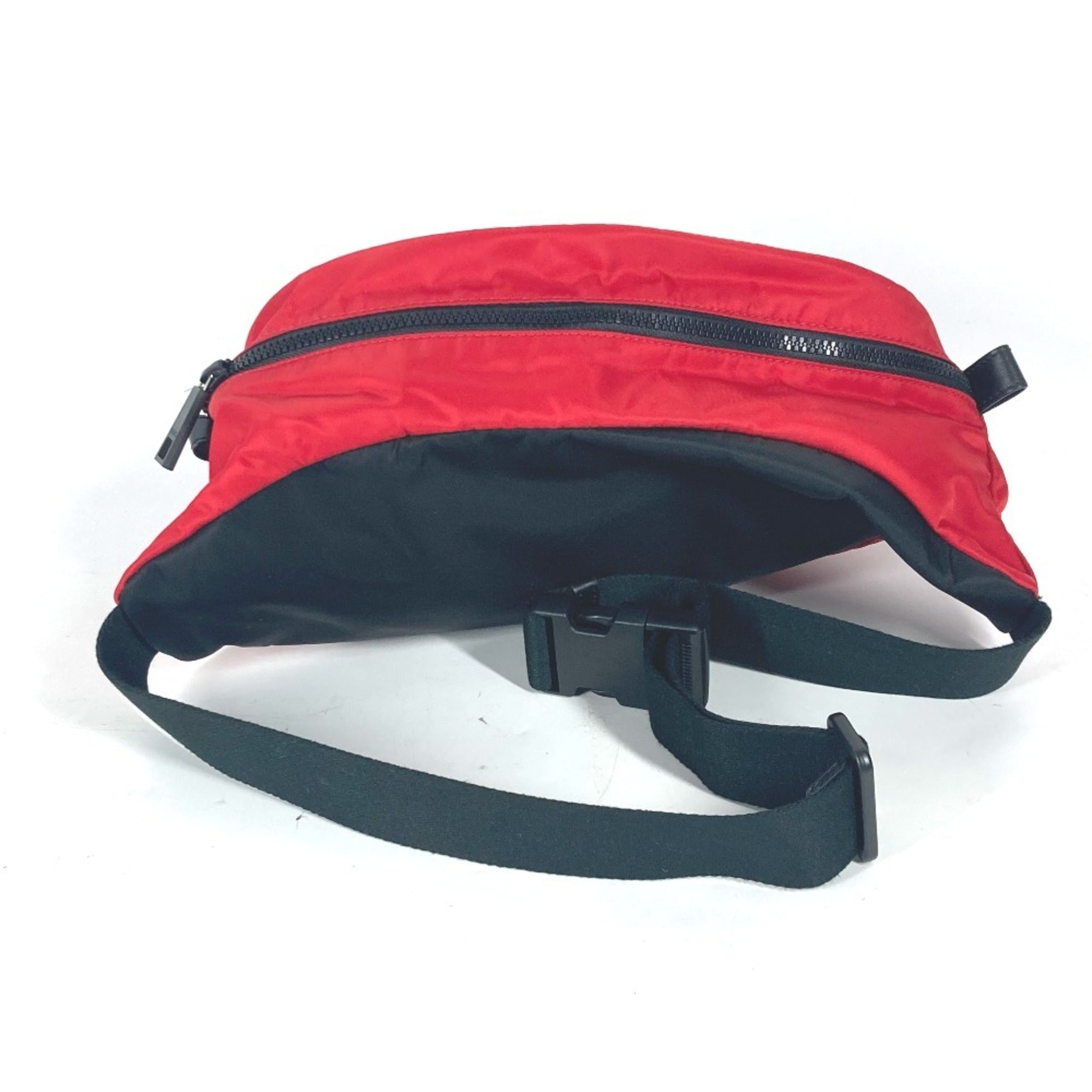 Versace Red Color White Nylon Shoulder Bag Sling Bag (Pre-Owned)