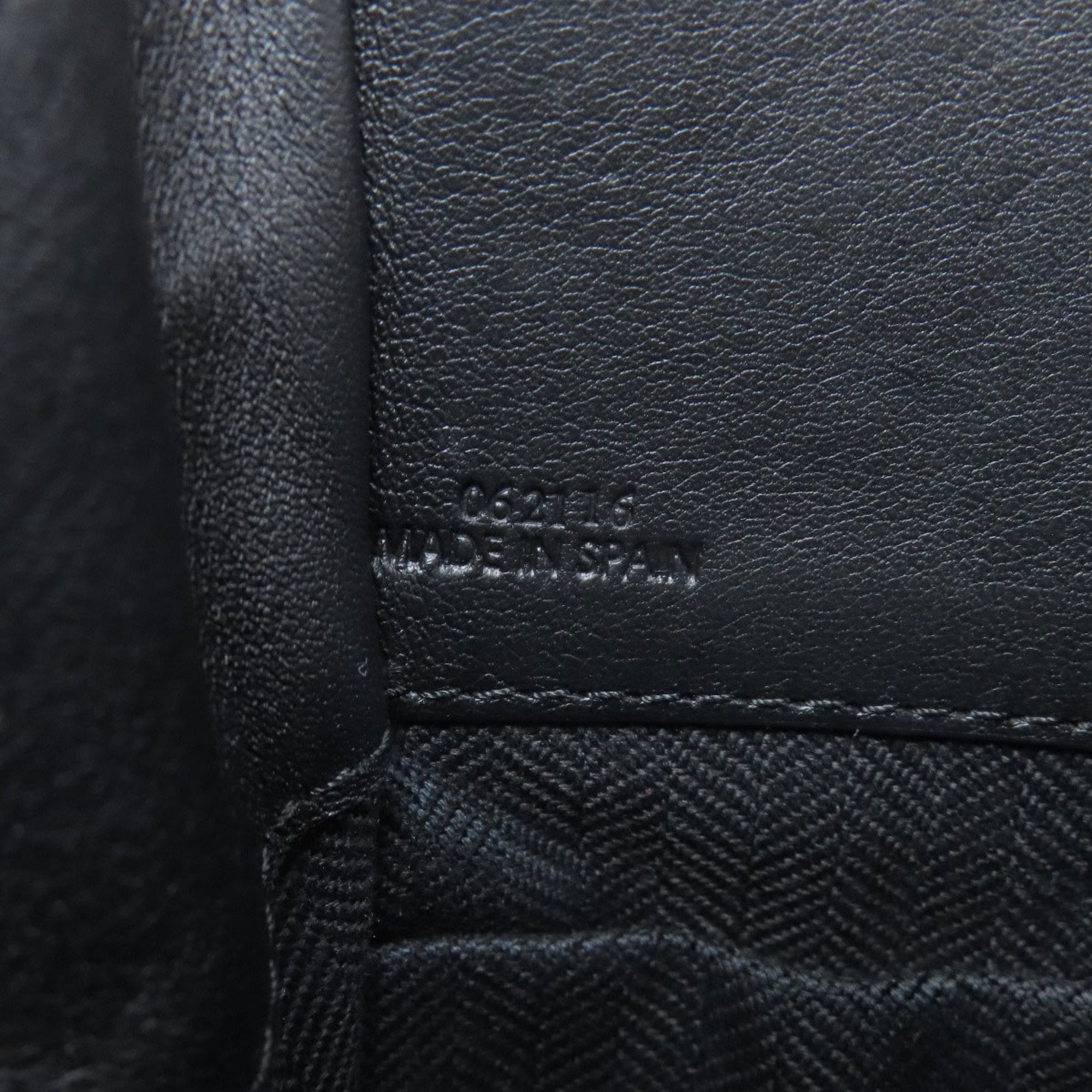 Loewe Black Canvas Leather Handbag (Pre-Owned)