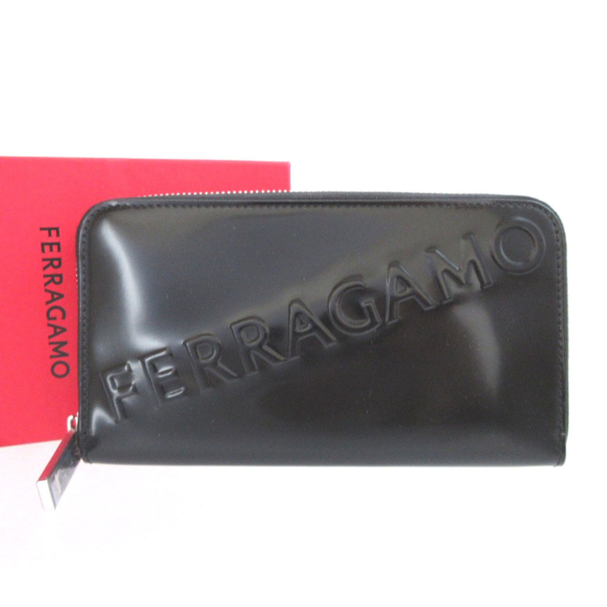 Salvatore Ferragamo Black Patent Leather Long Wallet (Bi-Fold) (Pre-Owned)