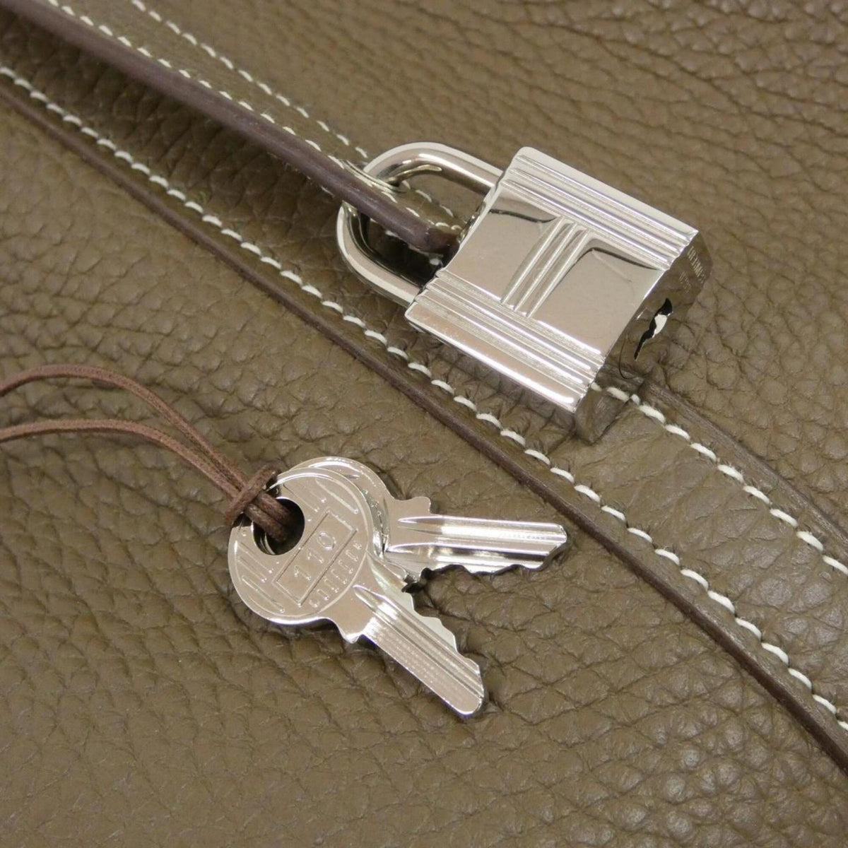 Hermes Beige Etoupe Gray Taurillon Clemence Leather Handbag (Pre-Owned)