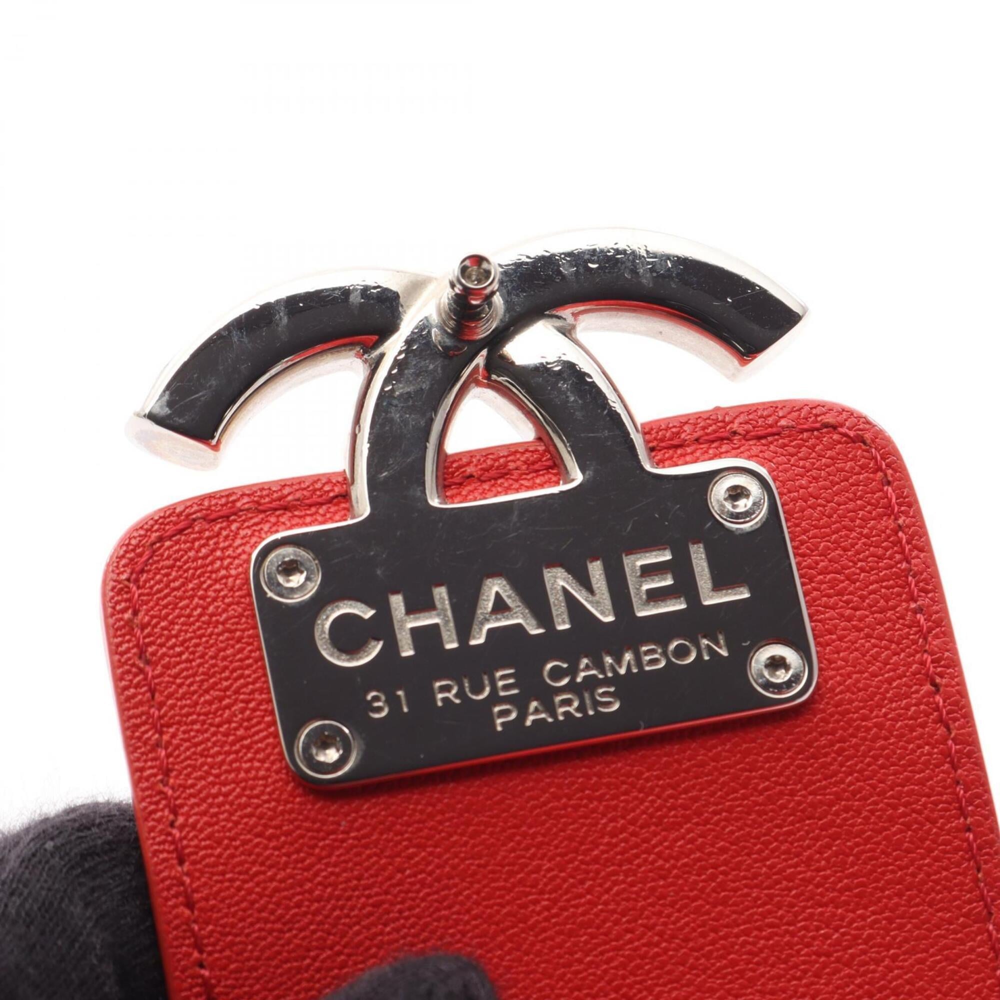 Chanel Red Color Leather Handbag Shoulder Bag (Pre-Owned)