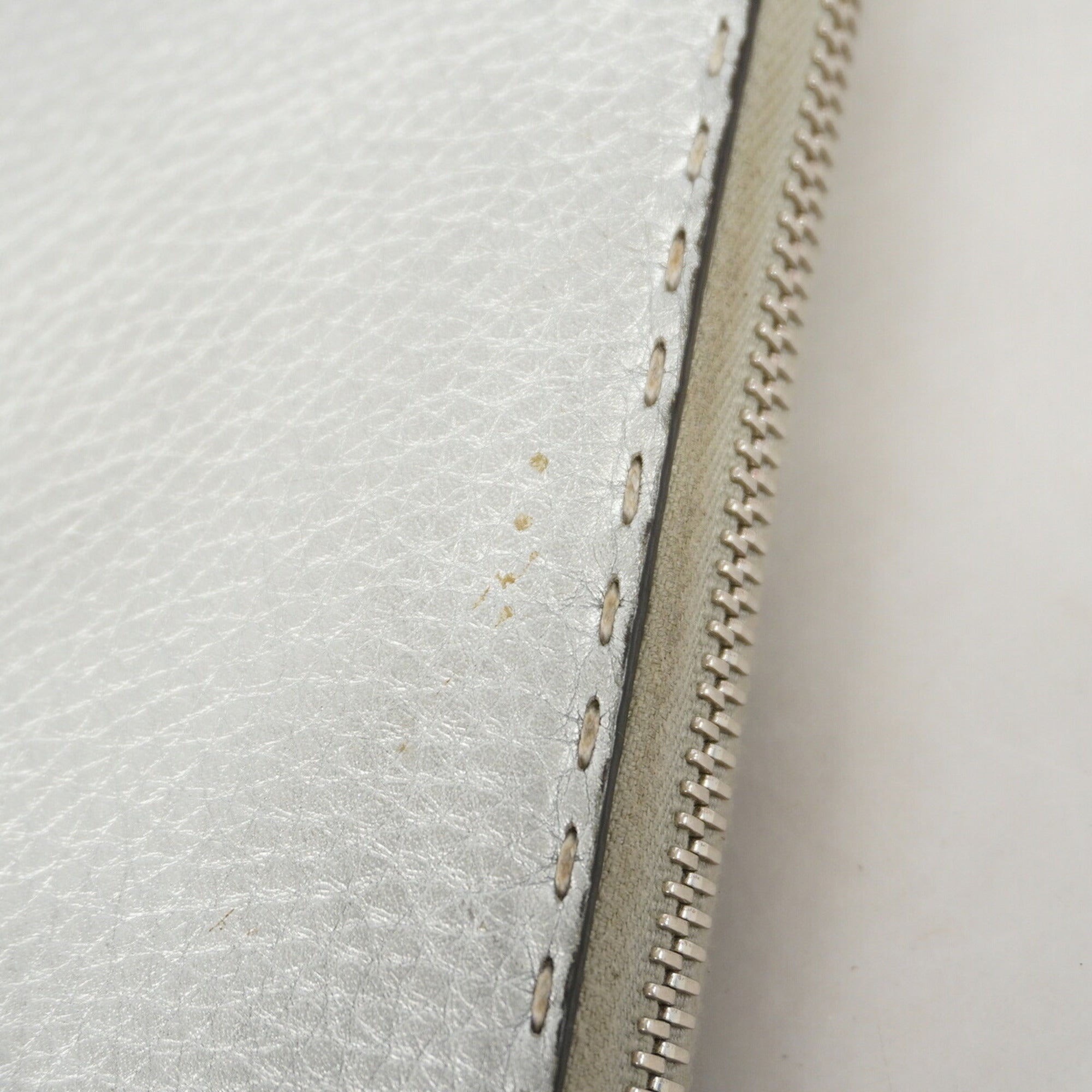 Fendi Silver Leather Long Wallet (Bi-Fold) (Pre-Owned)