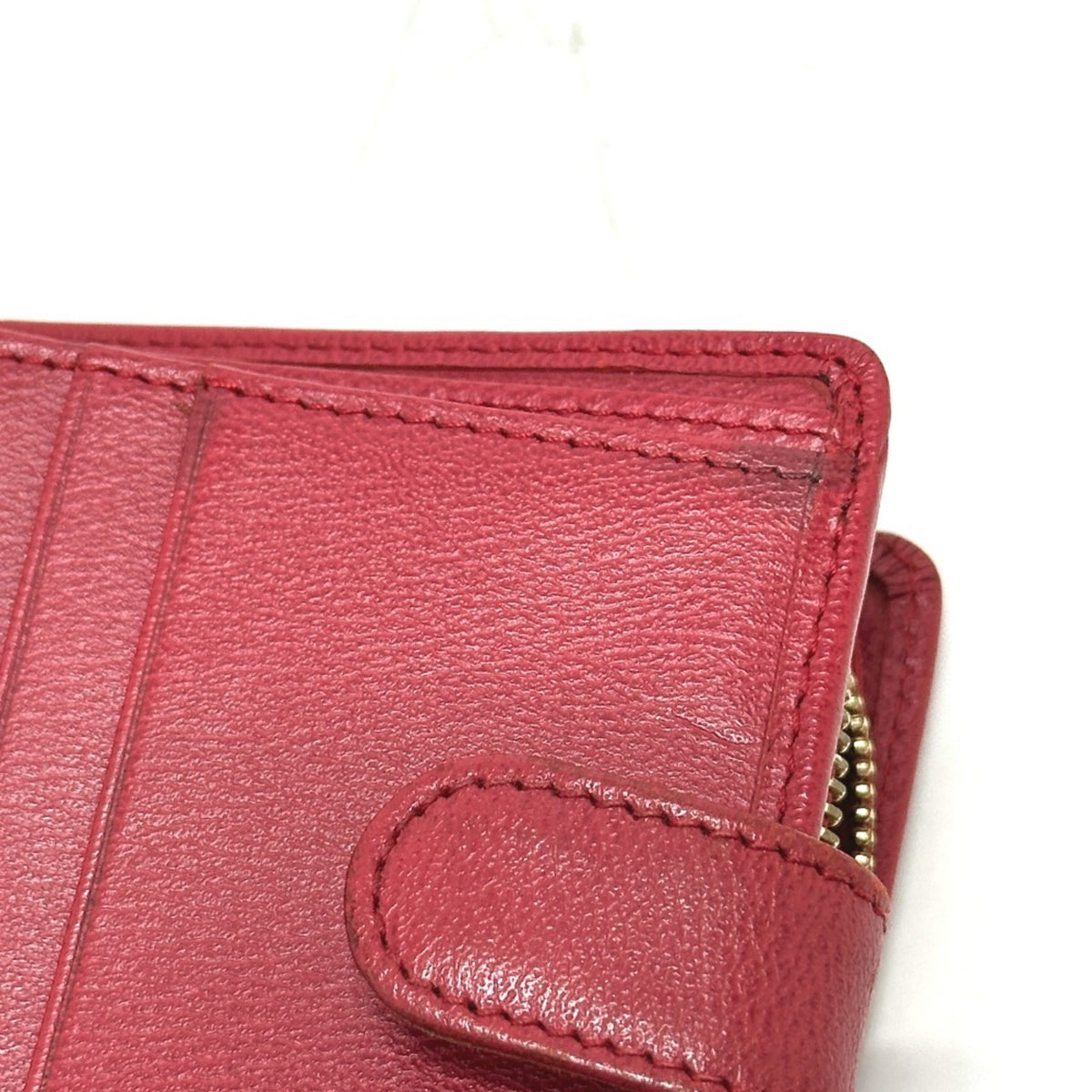 Loewe Red Color Leather Wallet (Bi-Fold) (Pre-Owned)