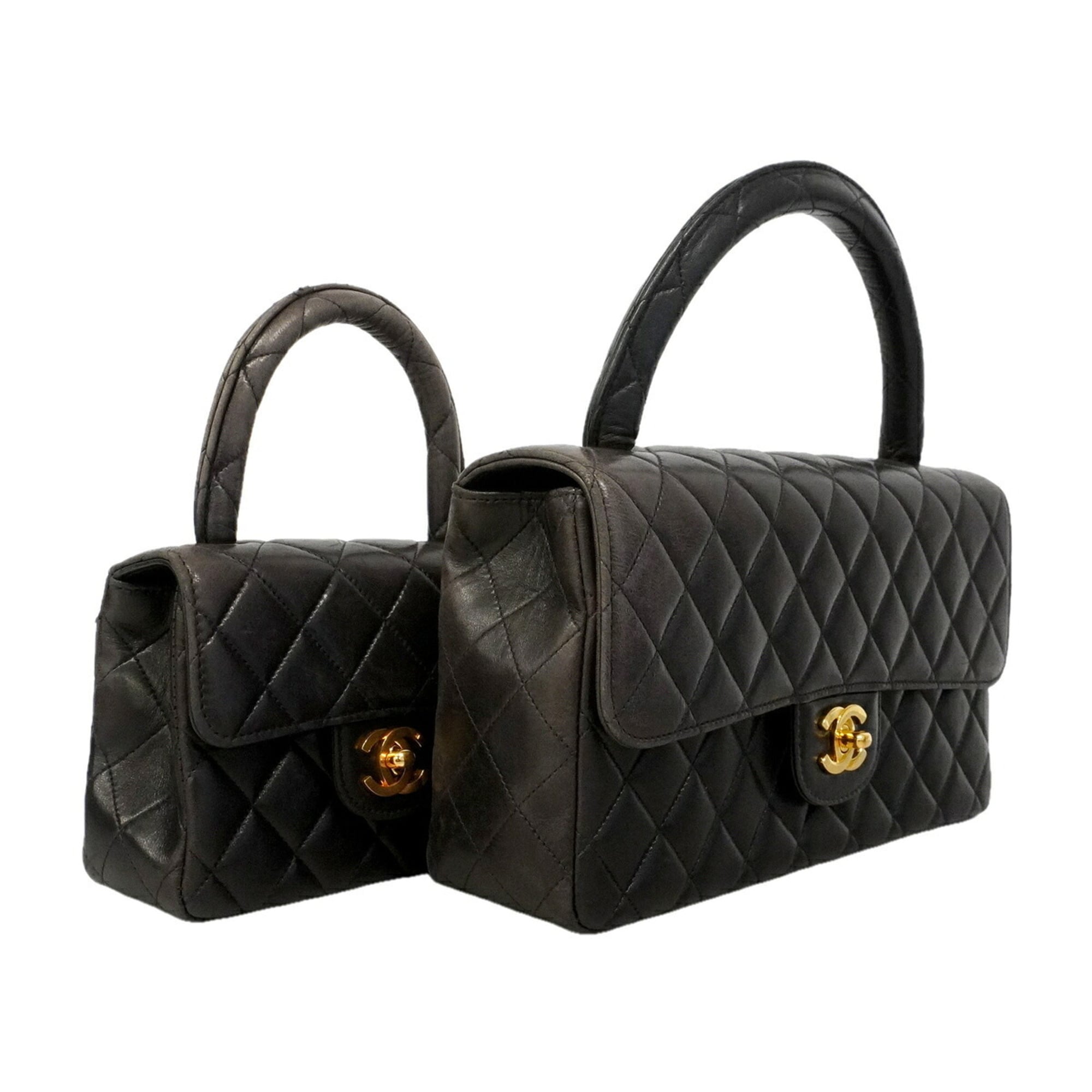 Chanel Black Leather Handbag (Pre-Owned)