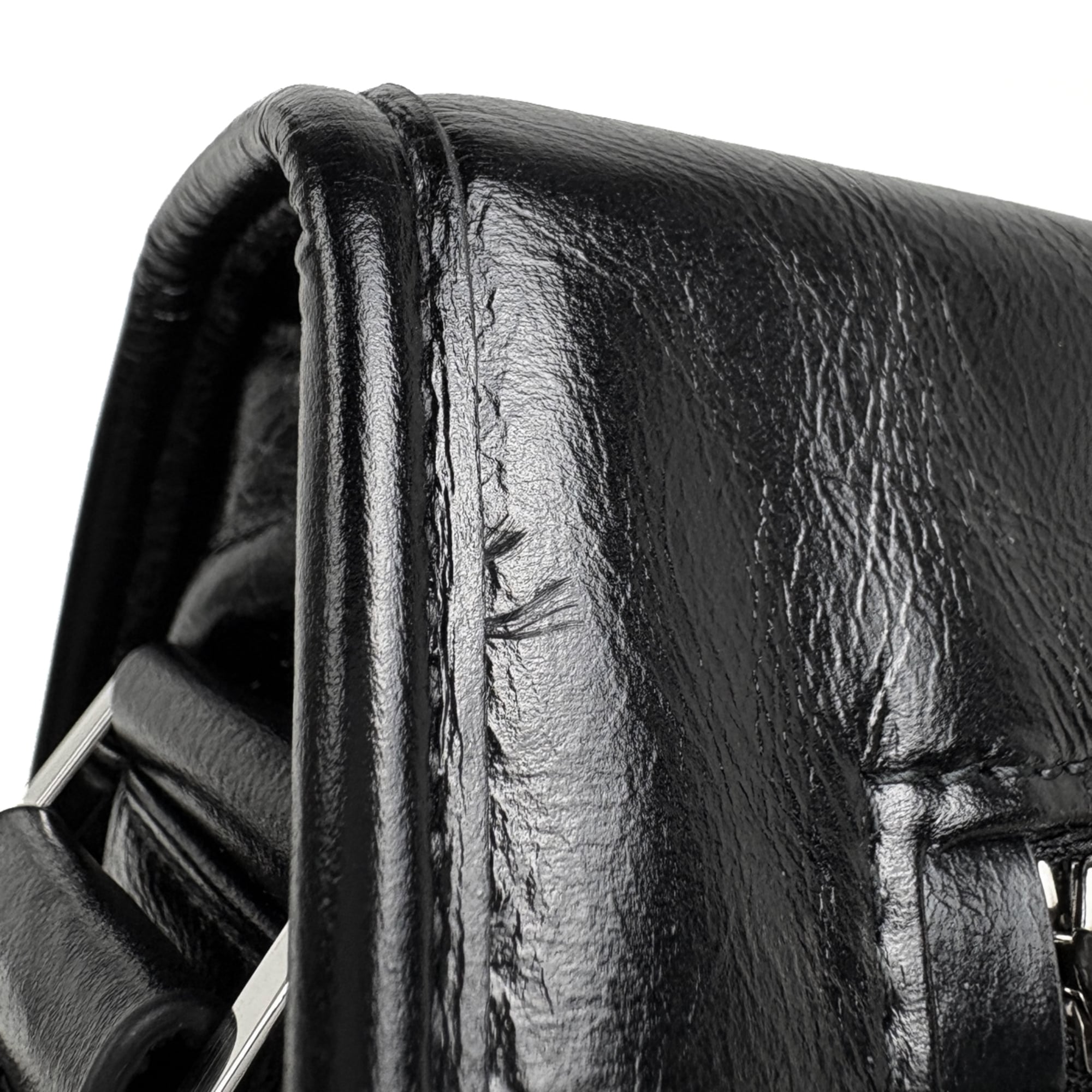 Prada Black Leather Shoulder Bag (Pre-Owned)