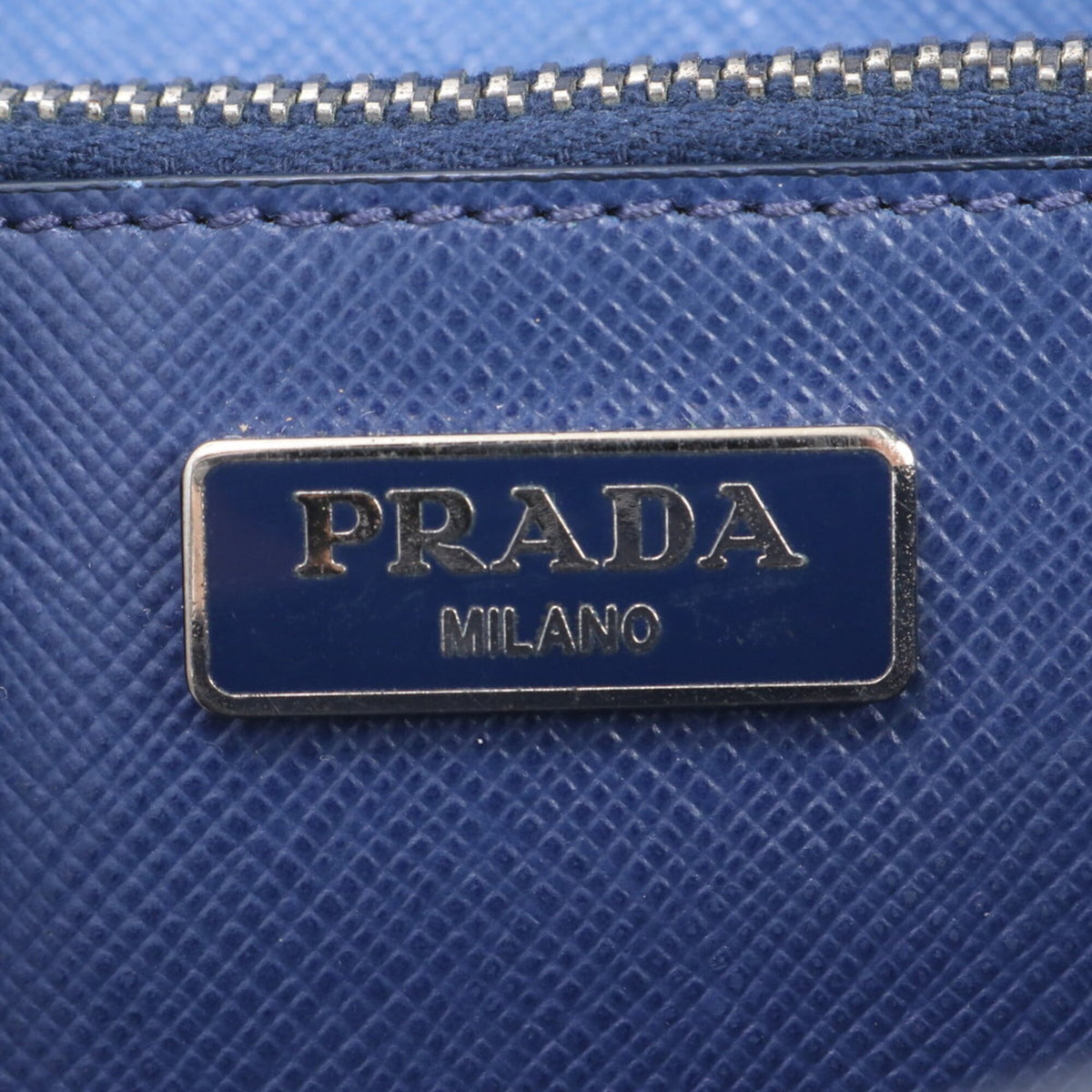 Prada Blue Leather Crossbody Bag Shoulder Bag (Pre-Owned)
