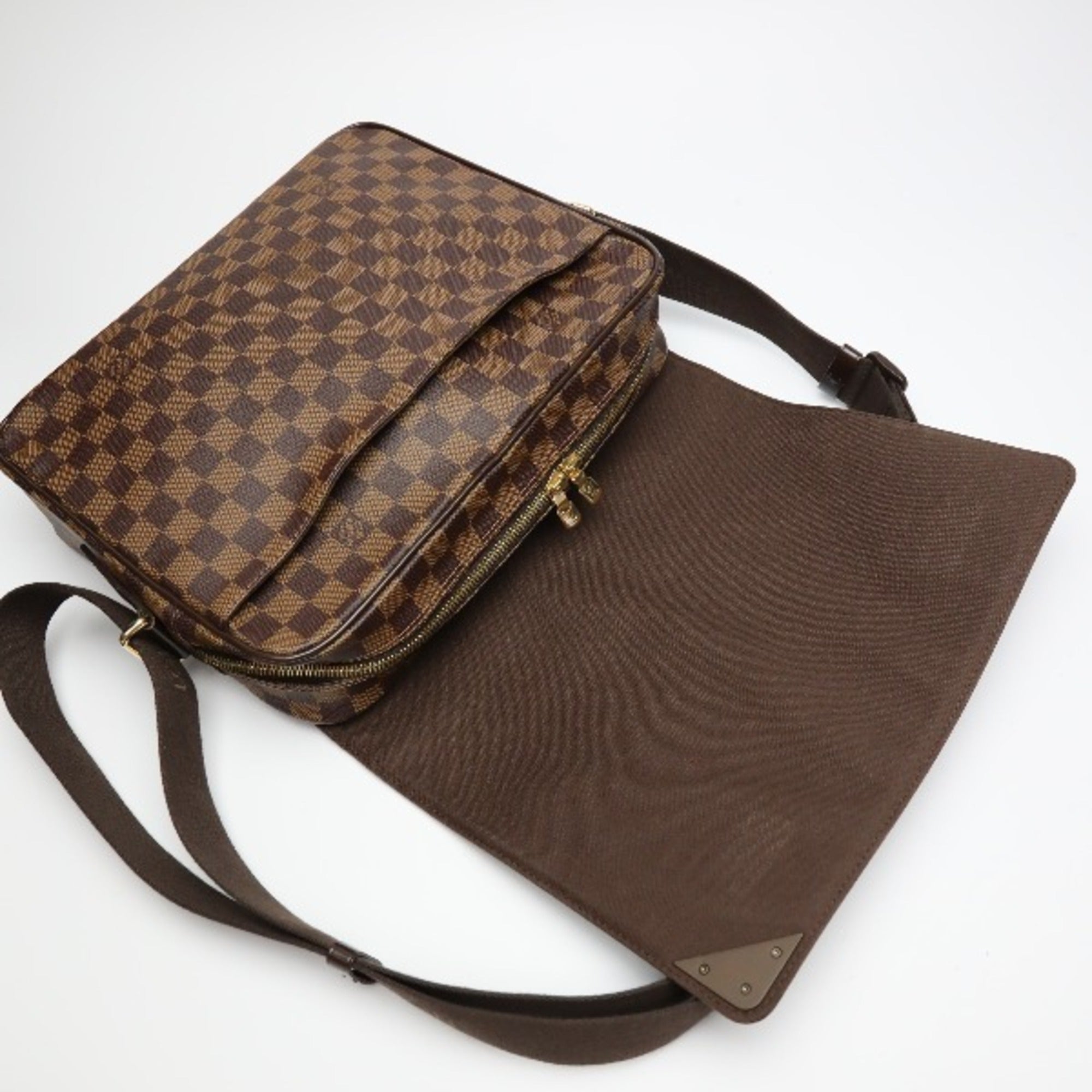 Louis Vuitton Damier Brown Damier Canvas Shoulder Bag (Pre-Owned)