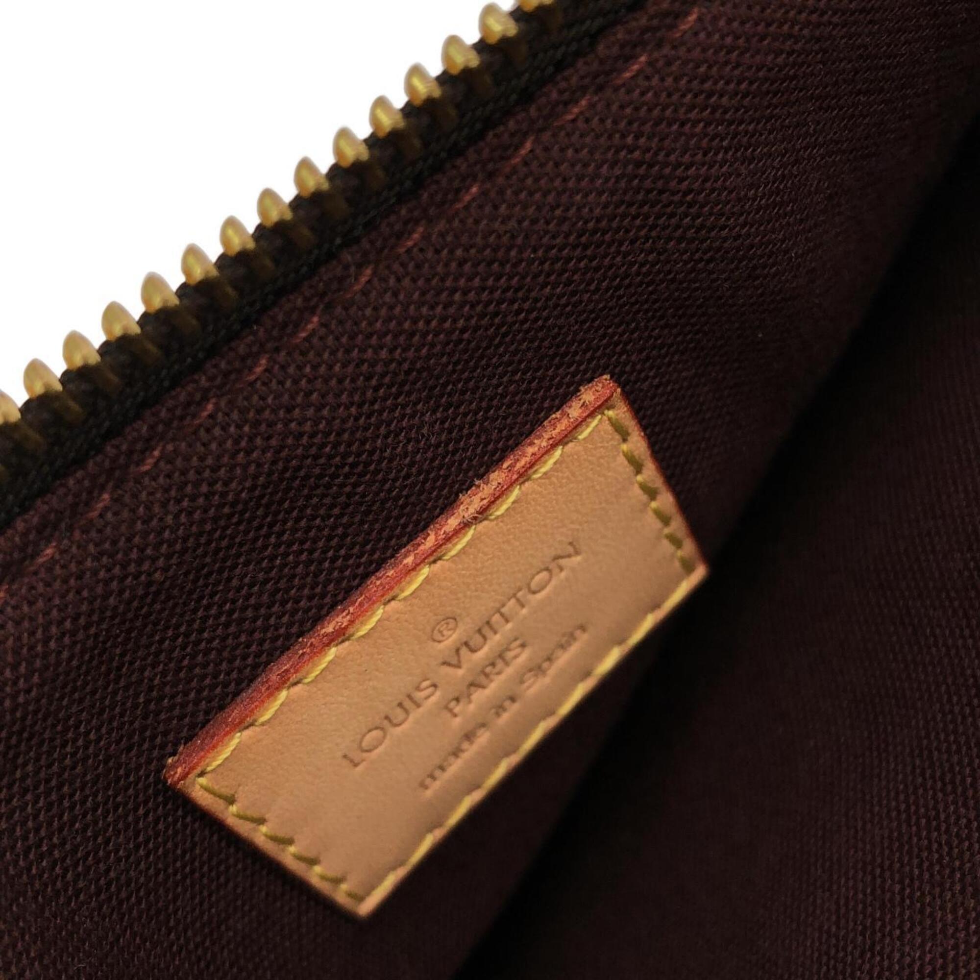 Louis Vuitton Marron Coated Canvas Shoulder Bag (Pre-Owned)