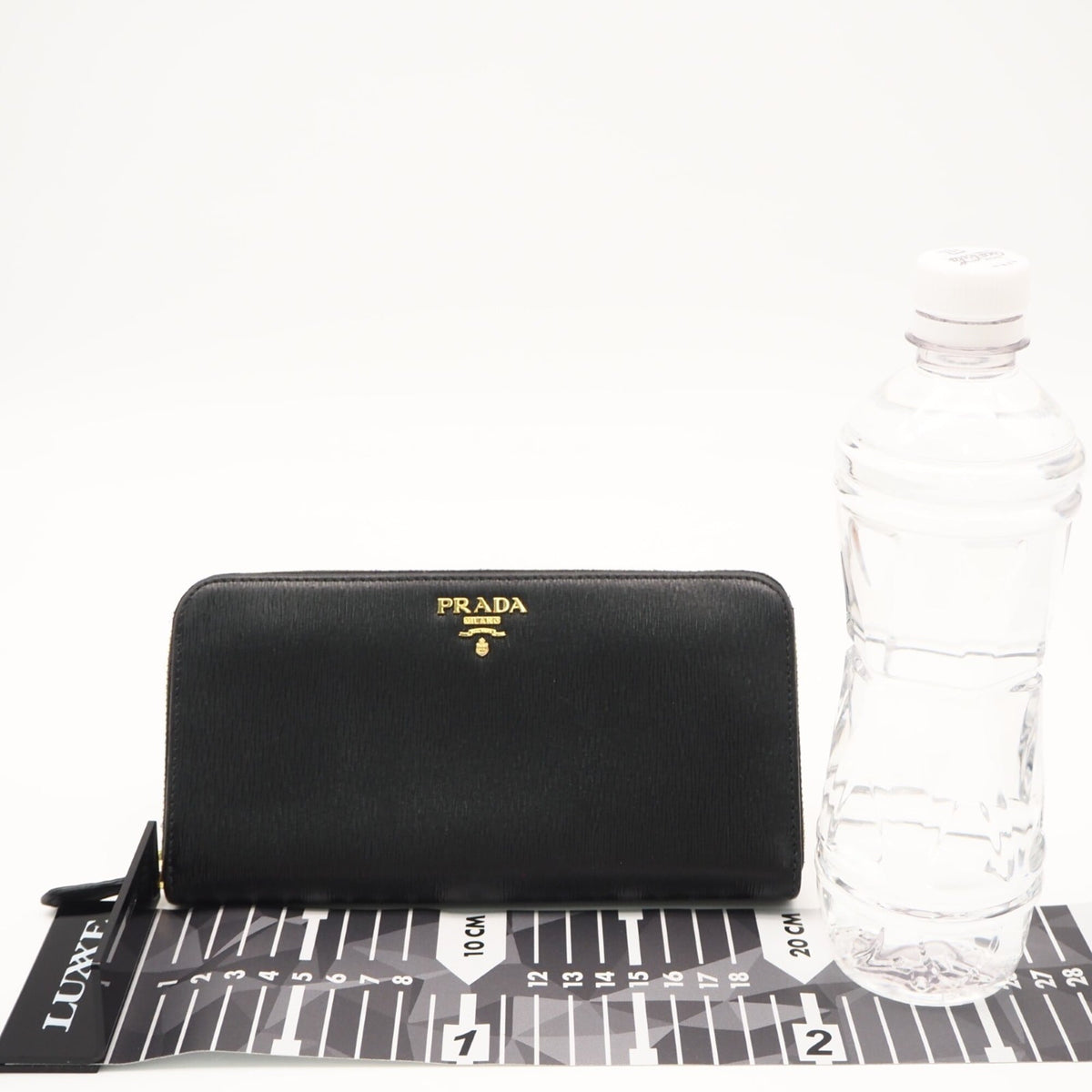 Prada Black Long Wallet (Bi-Fold) (Pre-Owned)