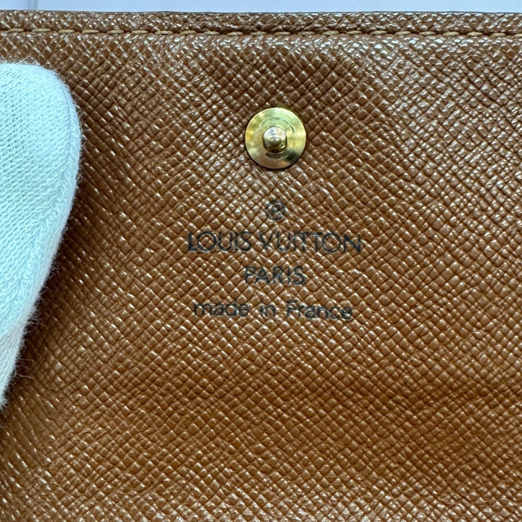 Louis Vuitton Brown Leather Wallet (Tri-Fold) (Pre-Owned)
