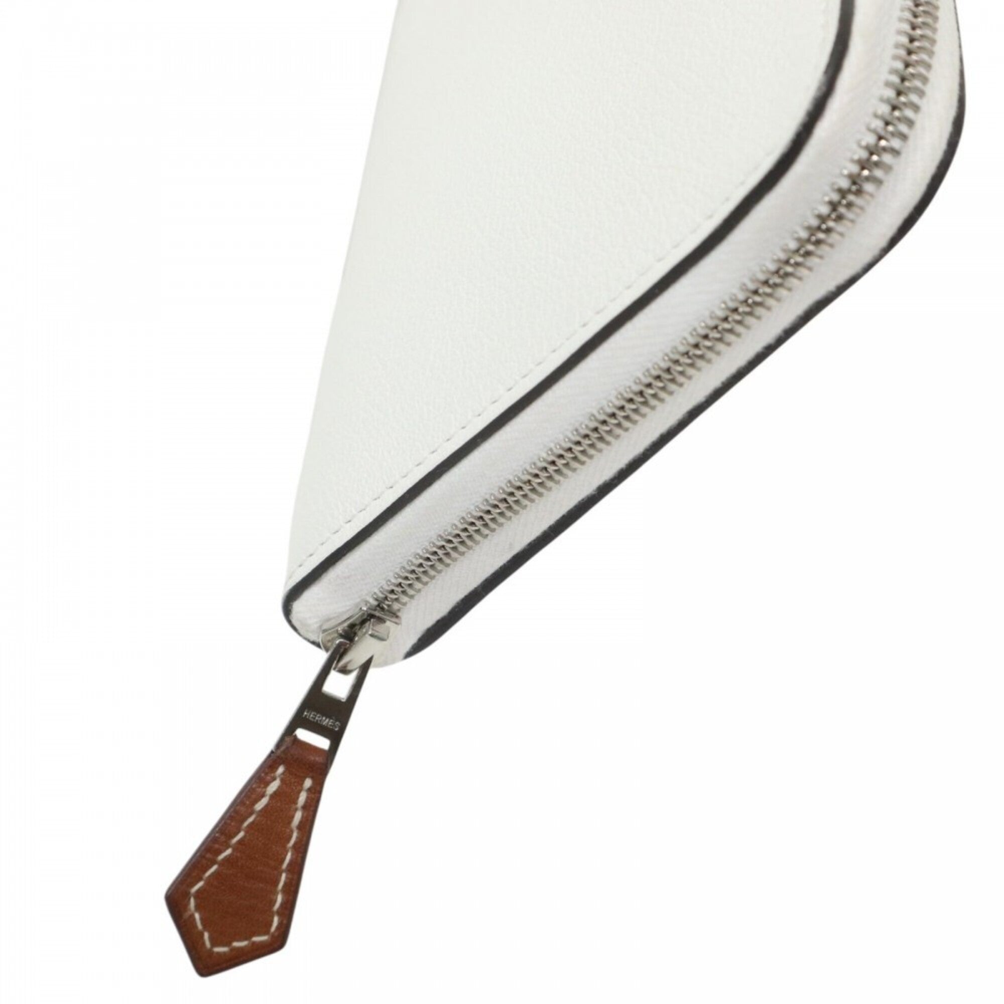 Hermes White Leather Long Wallet (Bi-Fold) (Pre-Owned)