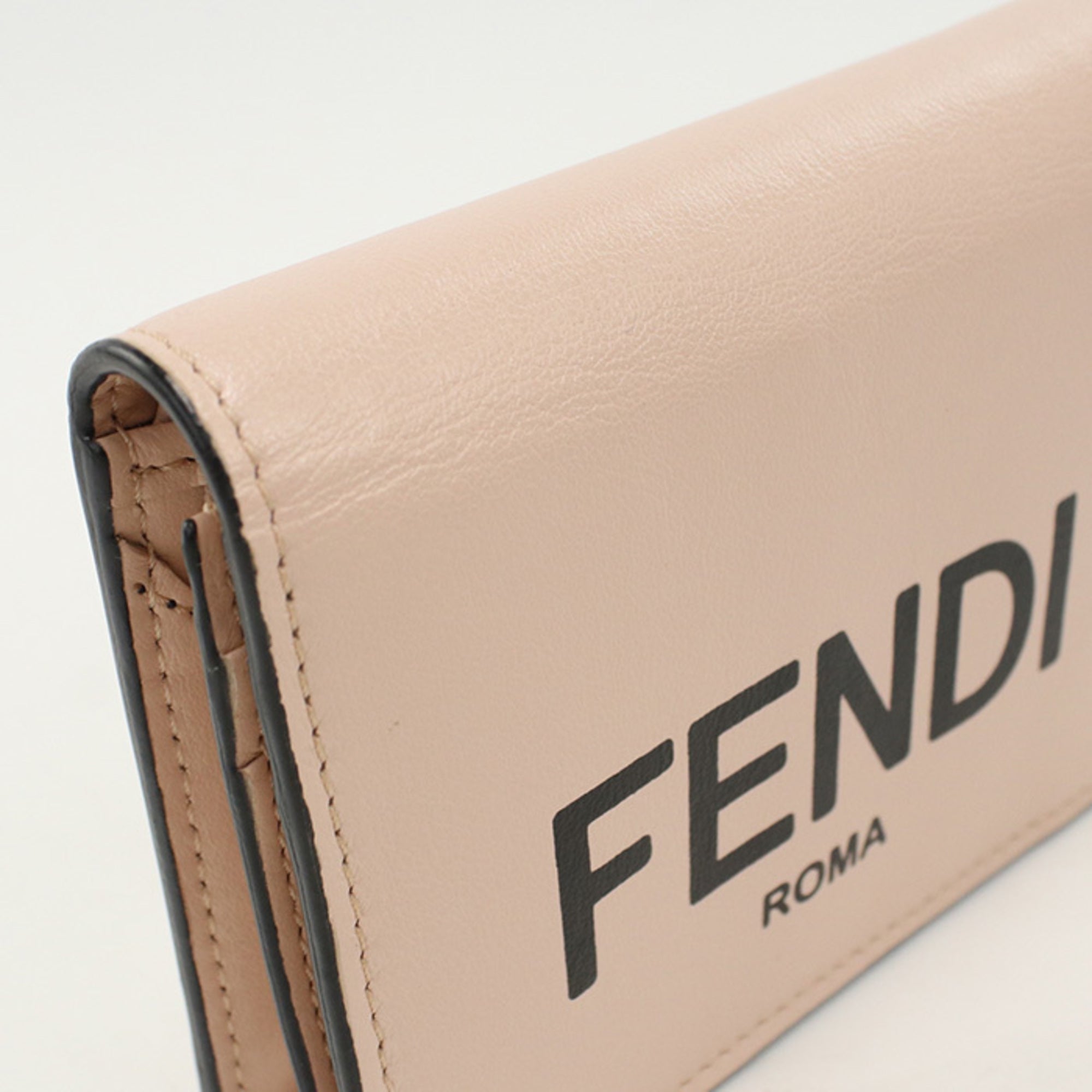 Fendi Pink Leather Wallet (Bi-Fold) (Pre-Owned)