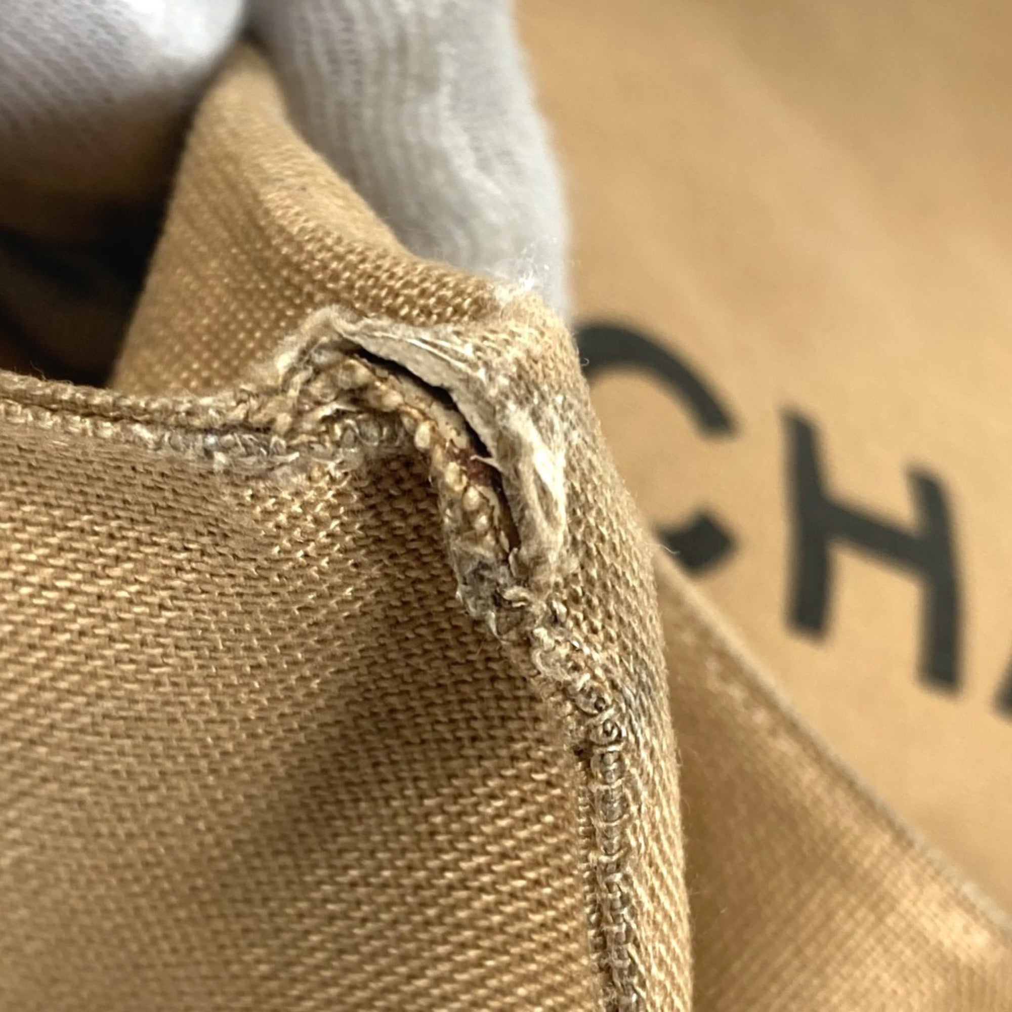 Chanel Beige Black Canvas Shoulder Bag Tote Bag (Pre-Owned)