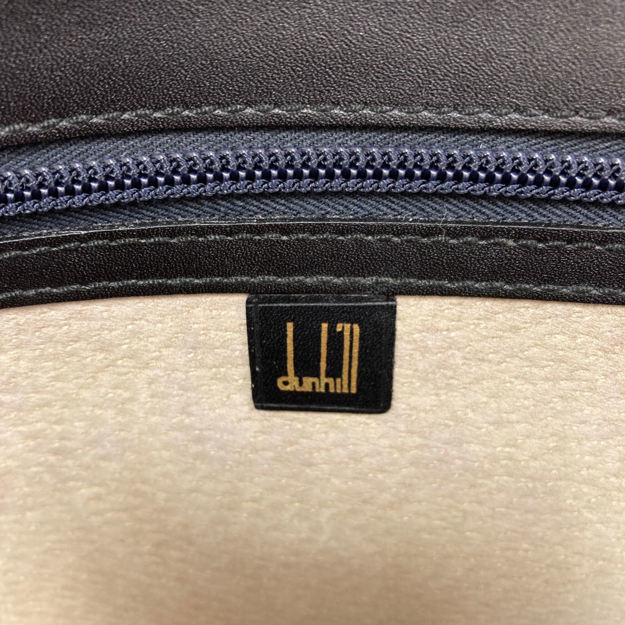Dunhill Black Leather Clutch Bag (Pre-Owned)