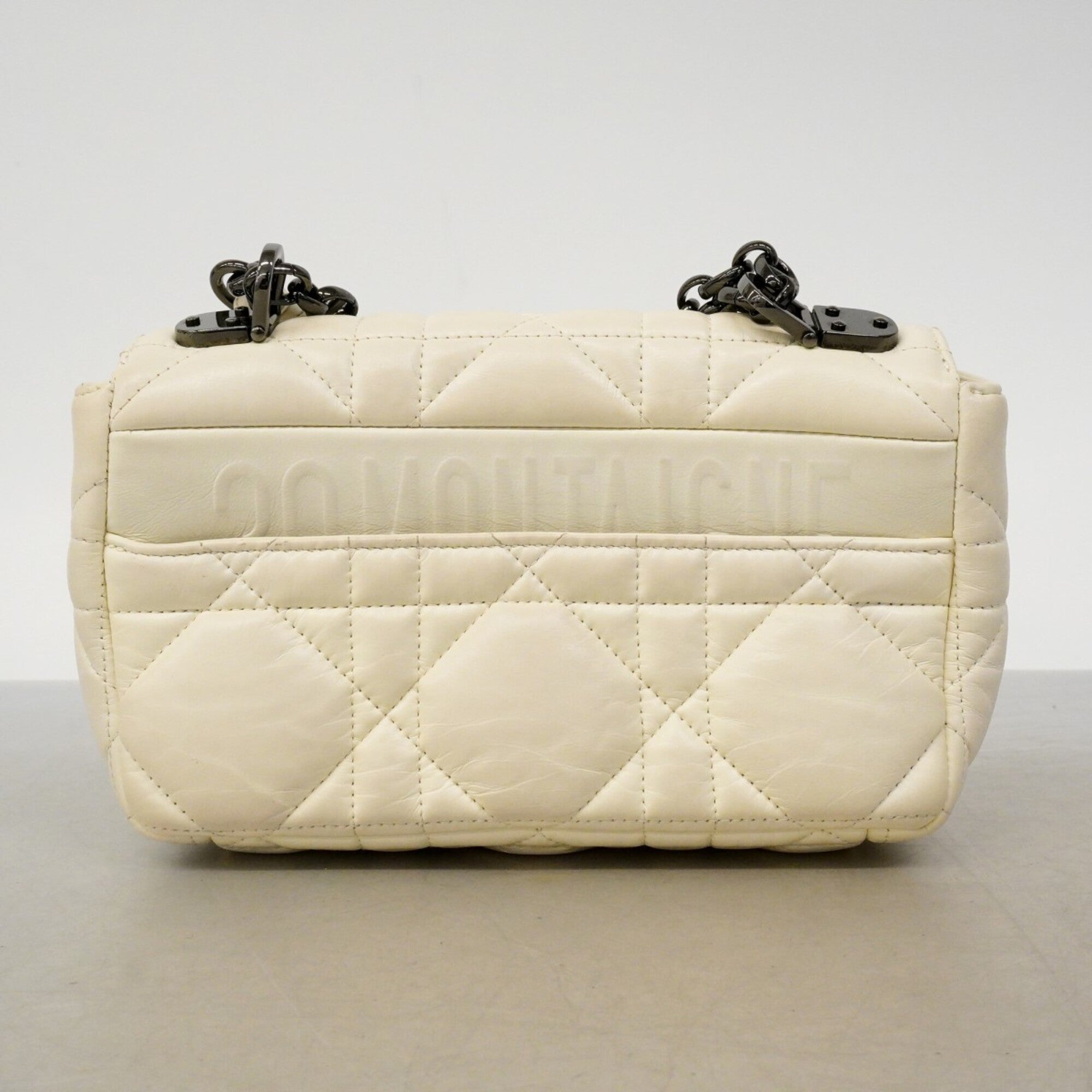 Christian Dior White Leather Shoulder Bag (Pre-Owned)