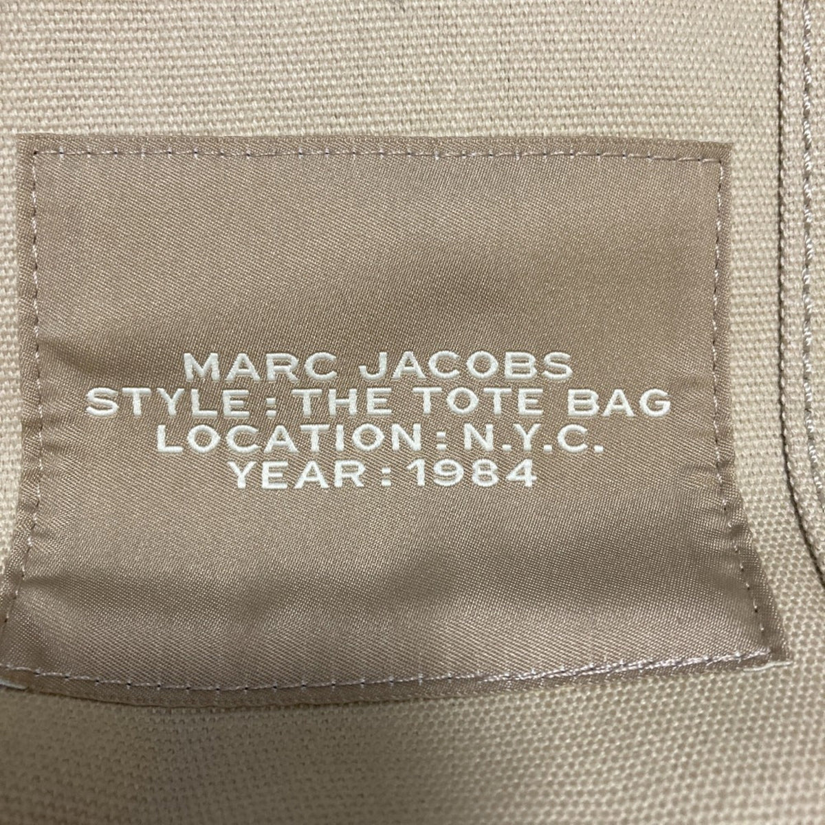 Marc Jacobs Beige Canvas Handbag Tote Bag (Pre-Owned)