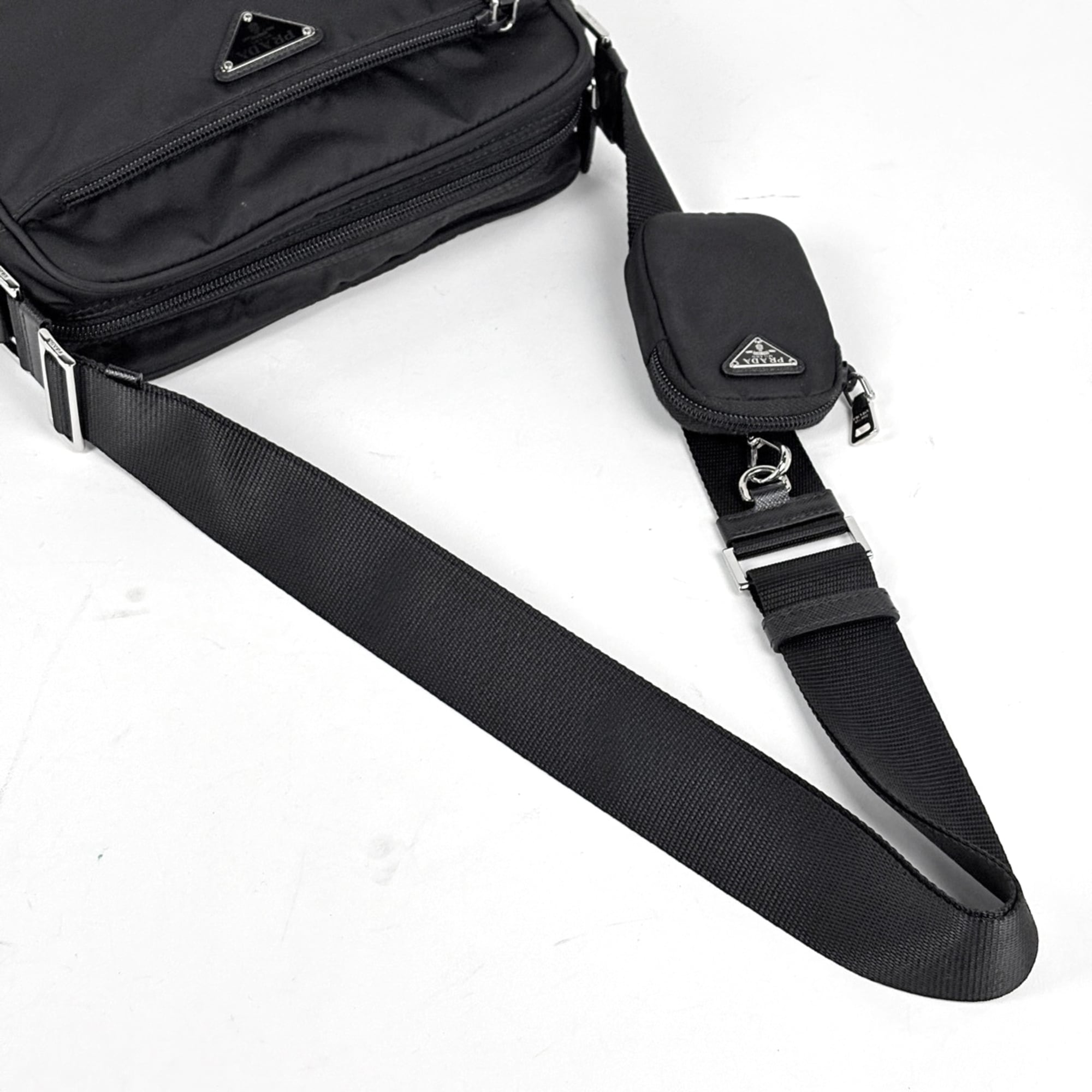 Prada Black Nylon Shoulder Bag (Pre-Owned)