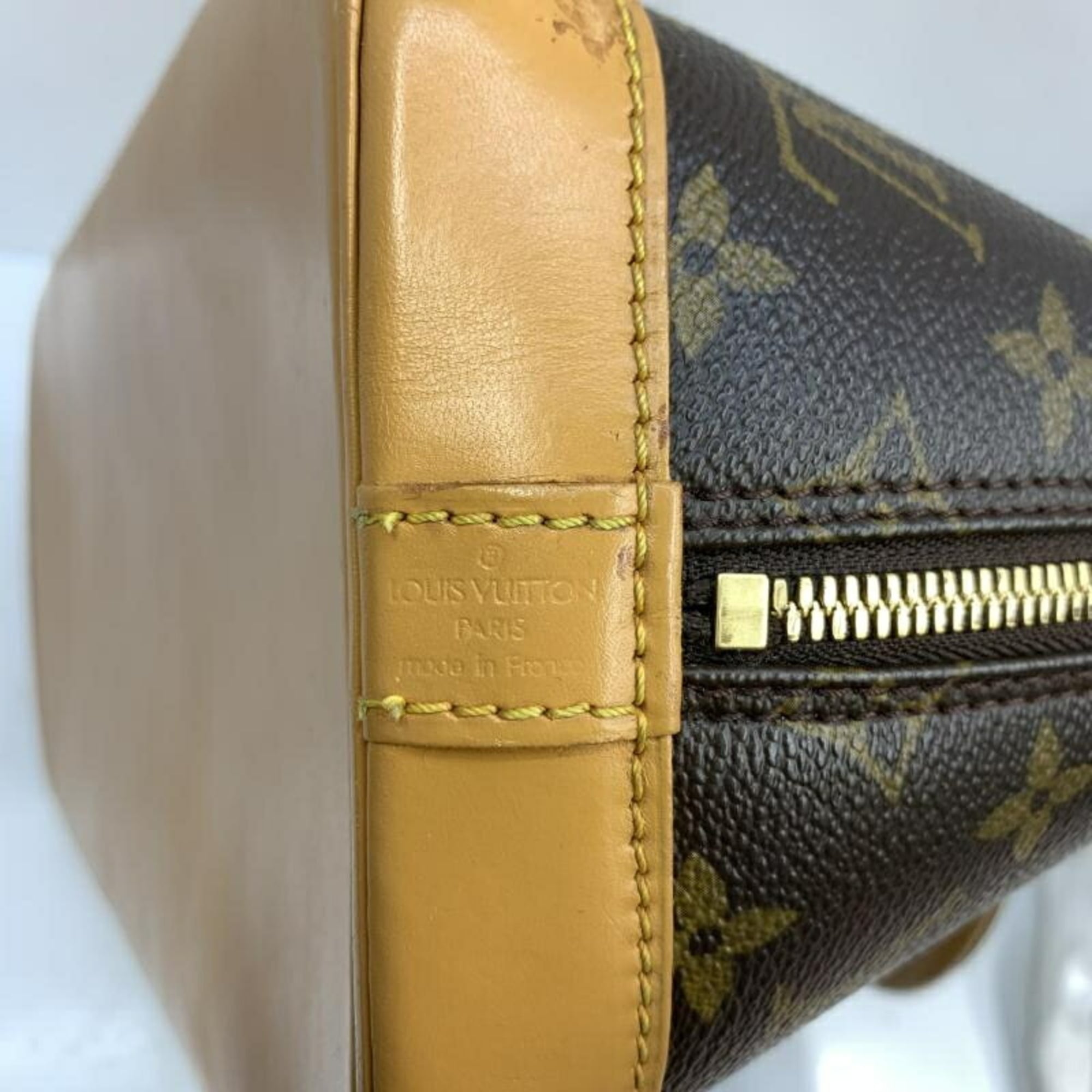 Louis Vuitton Handbag (Pre-Owned)