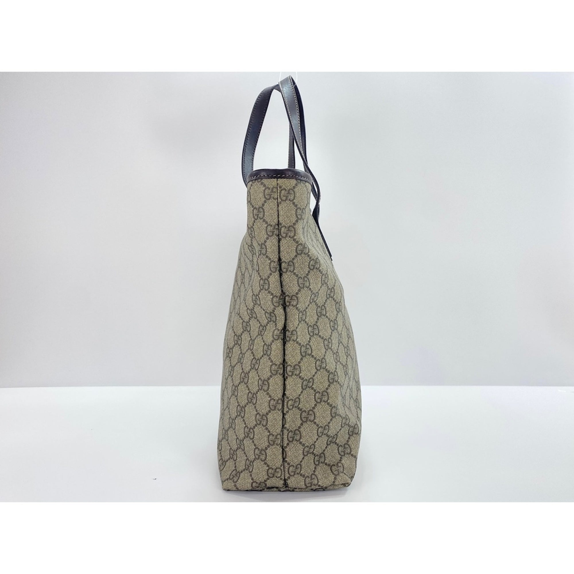 Gucci Brown Gg Supreme Handbag (Pre-Owned)