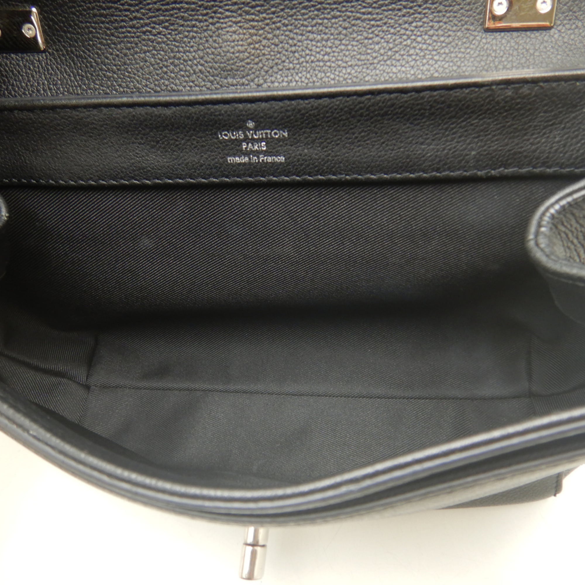 Louis Vuitton Noir Leather Shoulder Bag (Pre-Owned)
