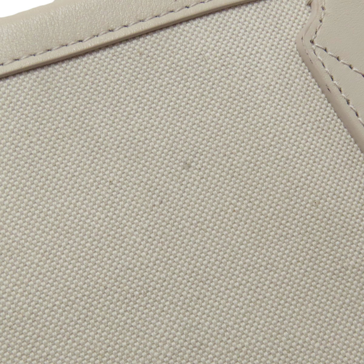Balenciaga White Canvas Tote Bag (Pre-Owned)