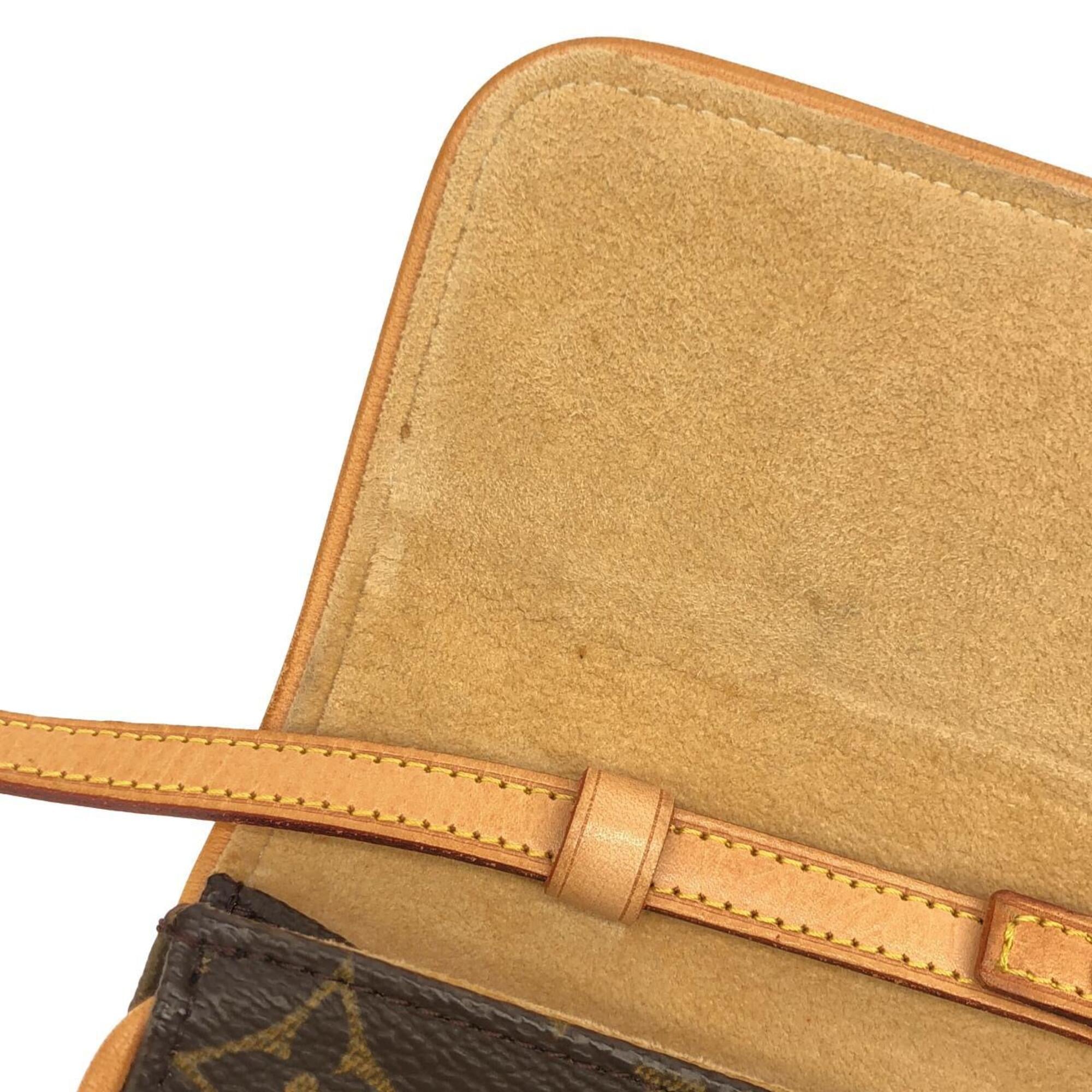 Louis Vuitton Marron Coated Canvas Pochette Shoulder Bag (Pre-Owned)