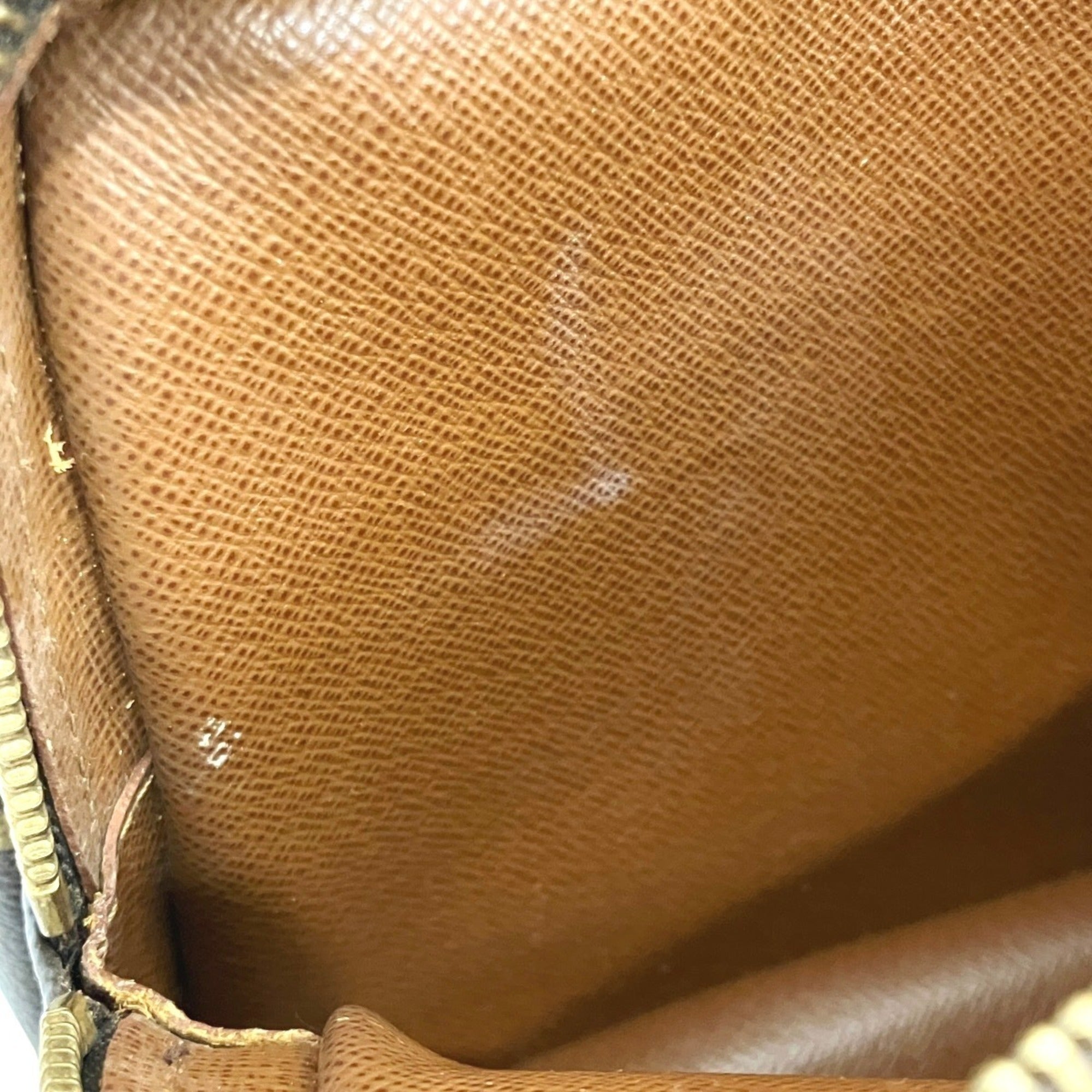 Louis Vuitton Brown Galle Monogram Monogram Shoulder Bag (Pre-Owned)