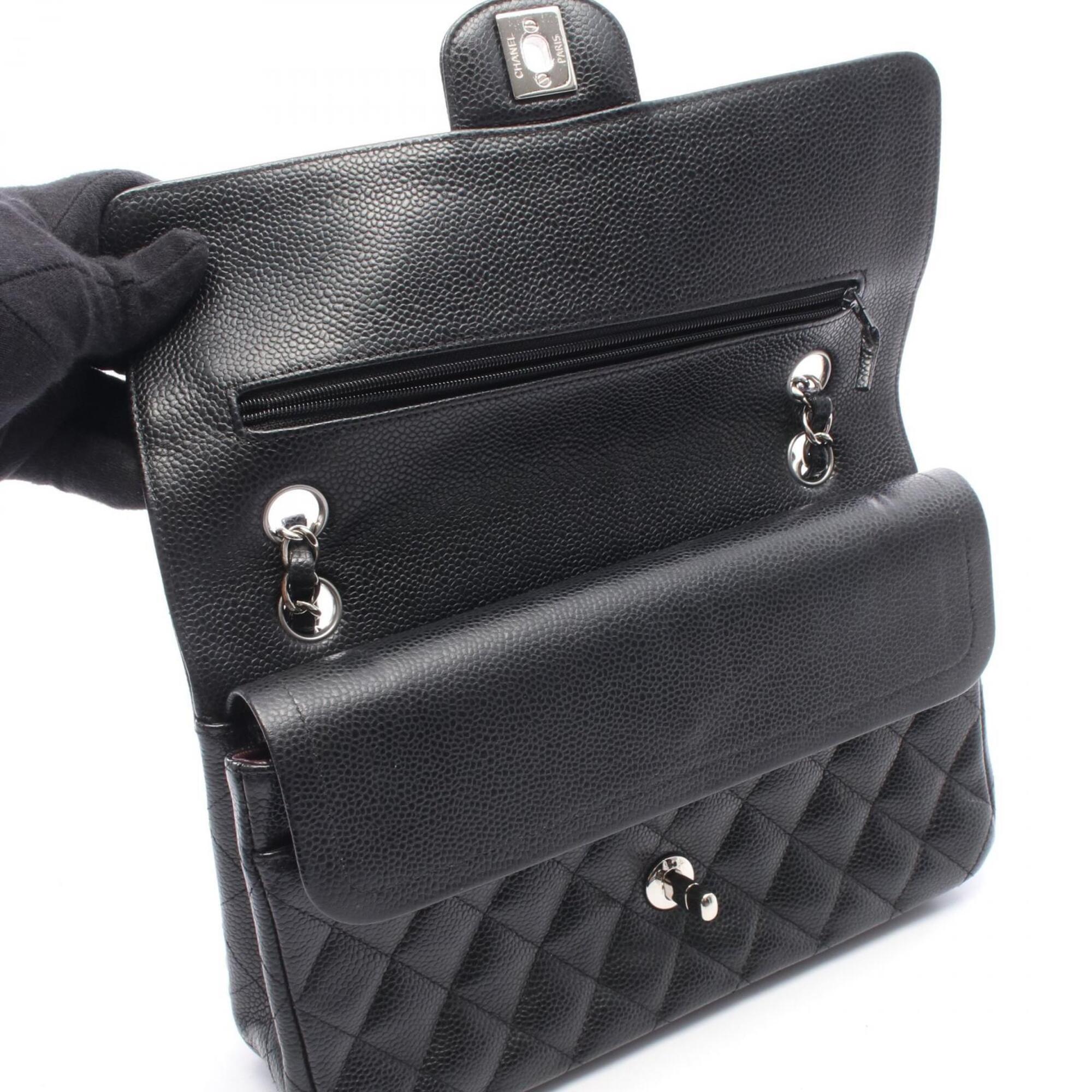 Chanel Black Grained Calfskin Handbag Shoulder Bag (Pre-Owned)